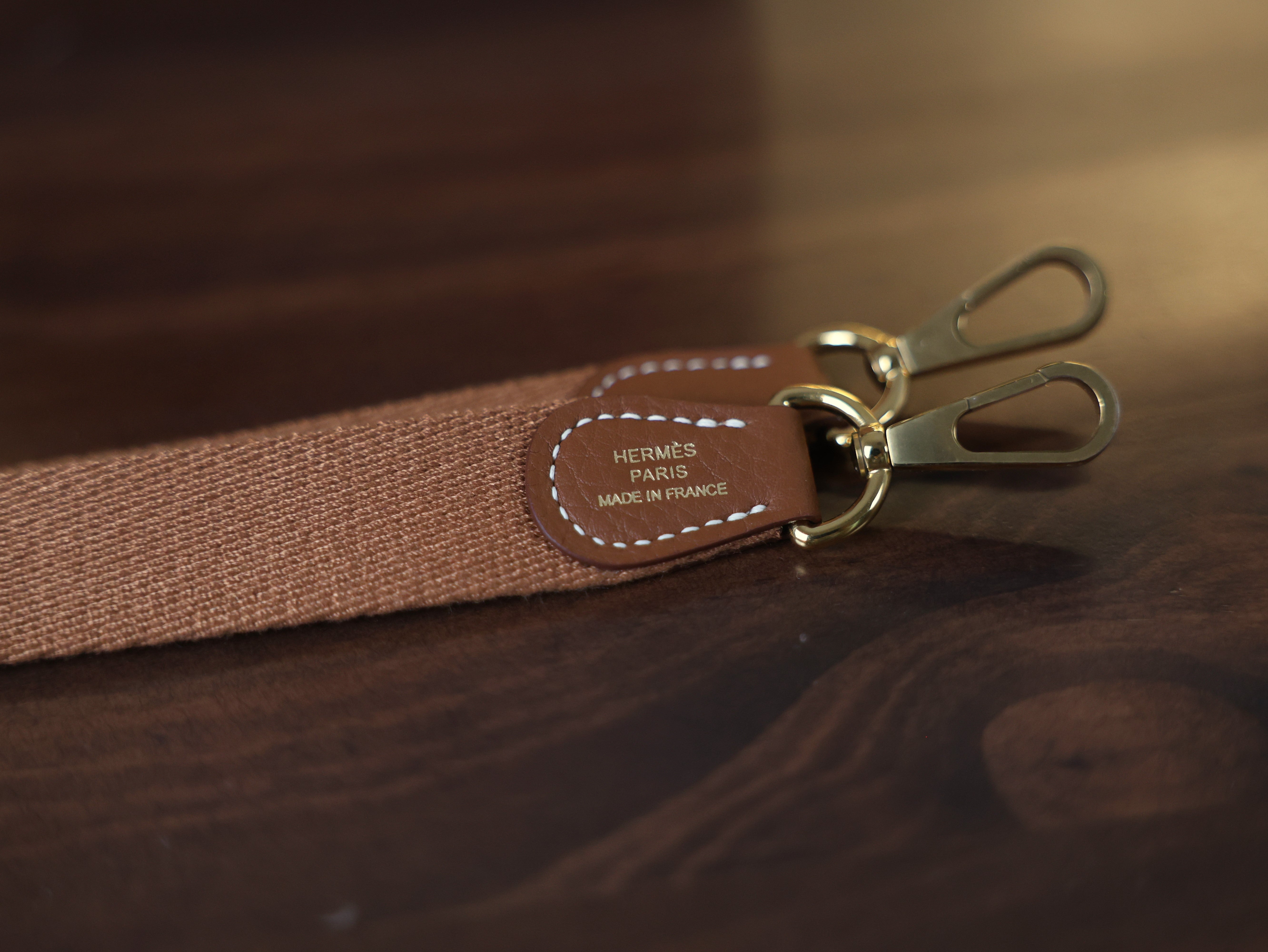 Evelyne mini clemence gold GHW