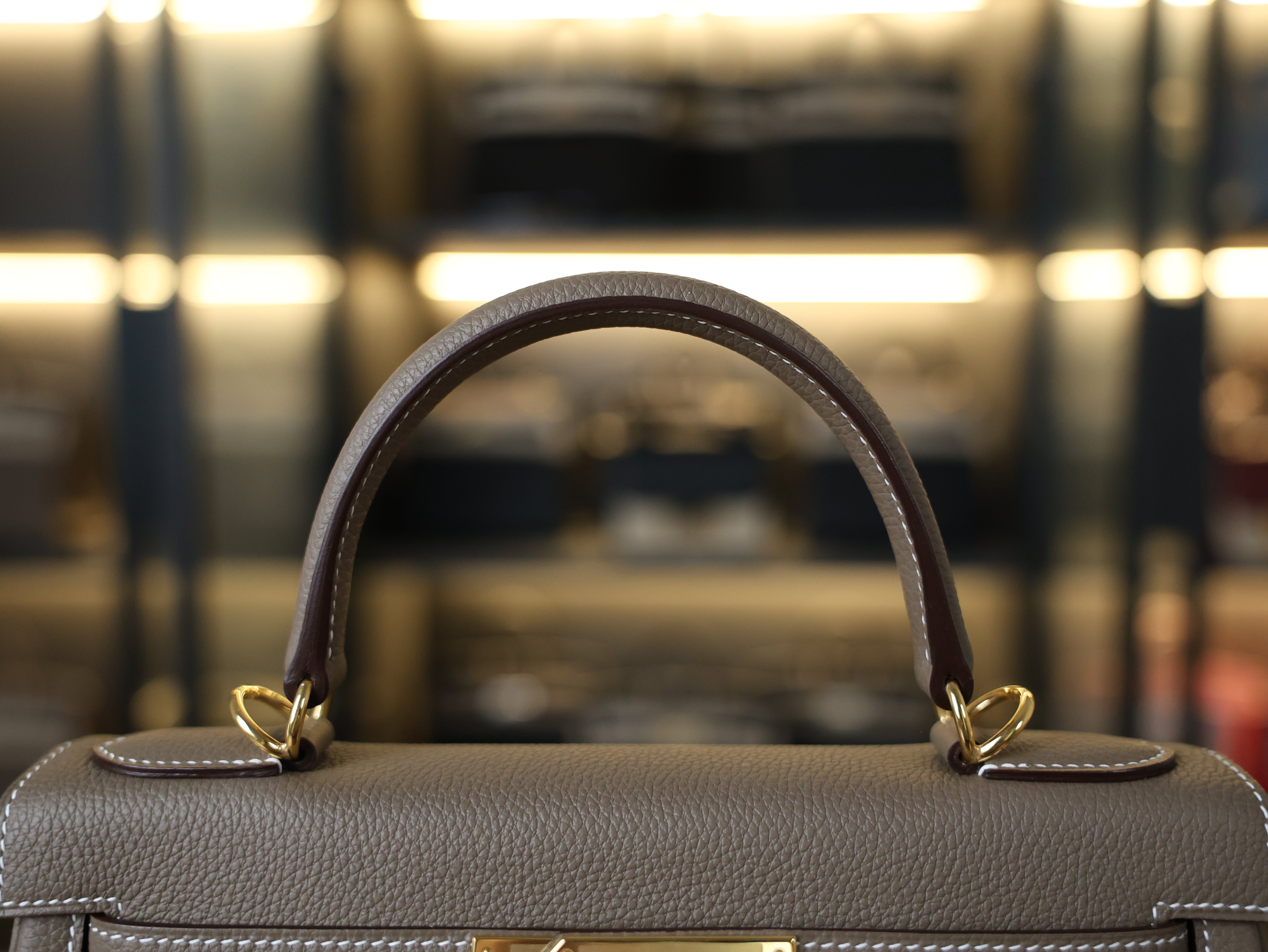 Kelly 28 togo etoupe GHW