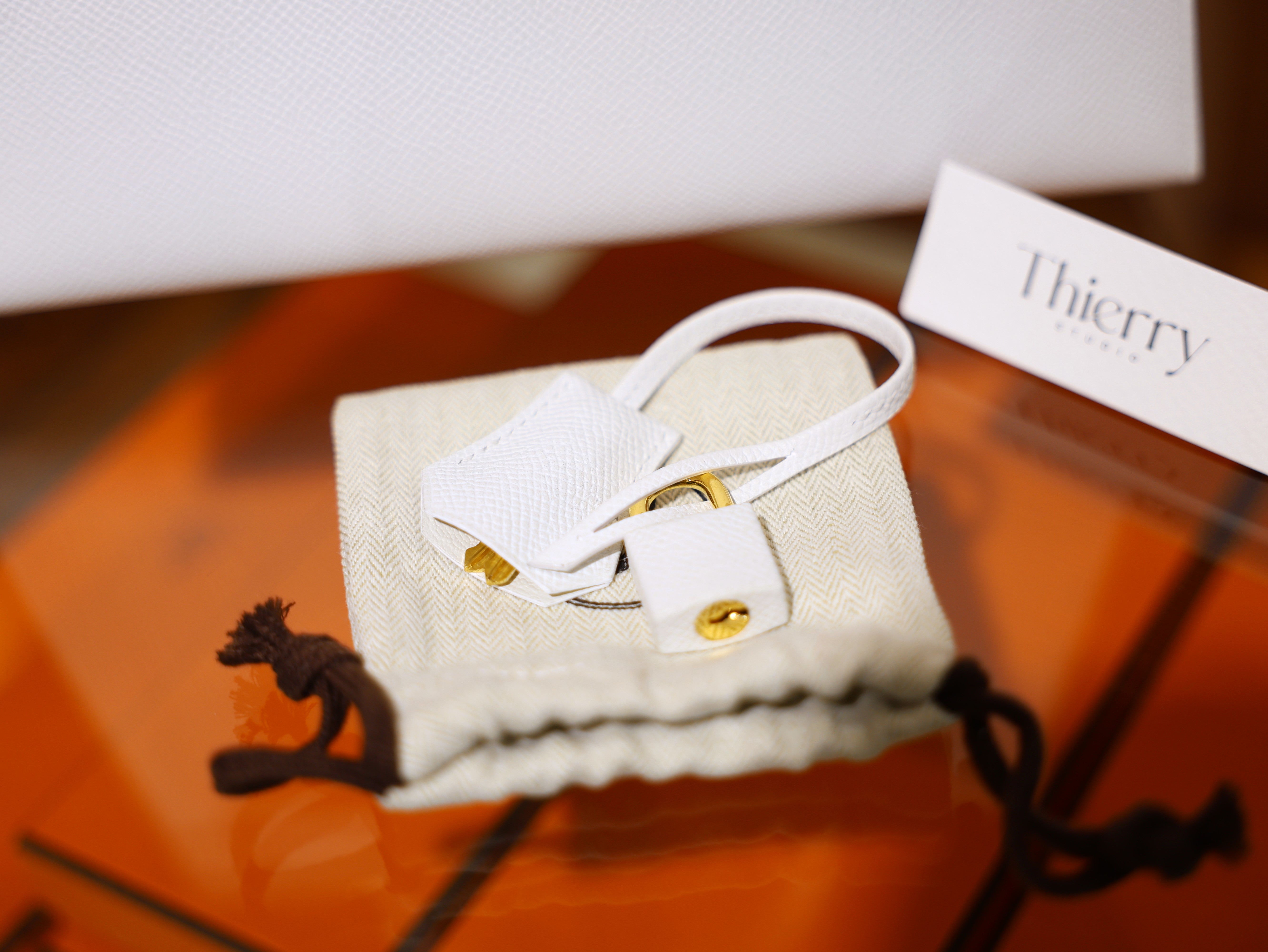 Kelly 25 epsom blanc GHW
