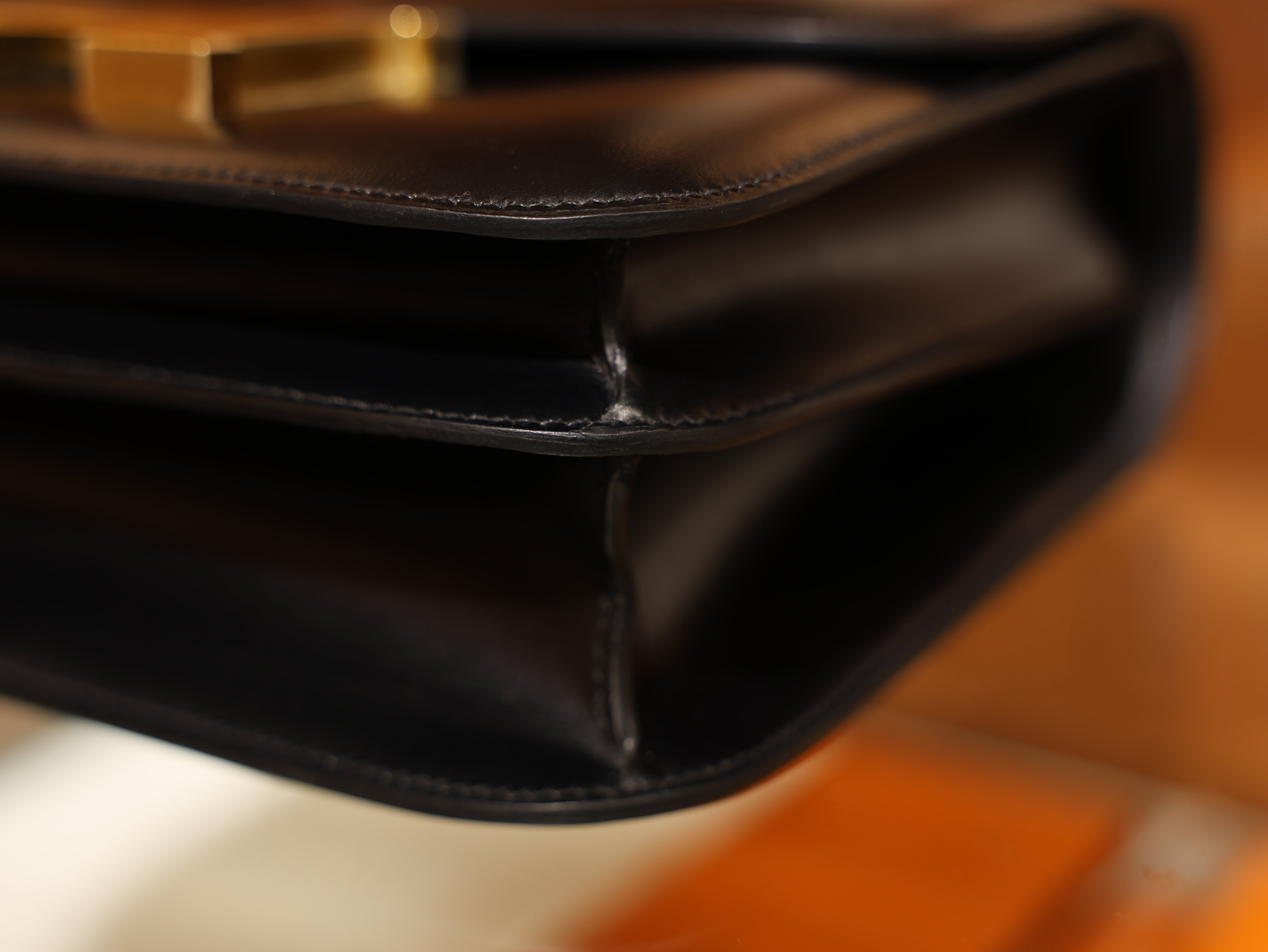 Constance 24 box black GHW