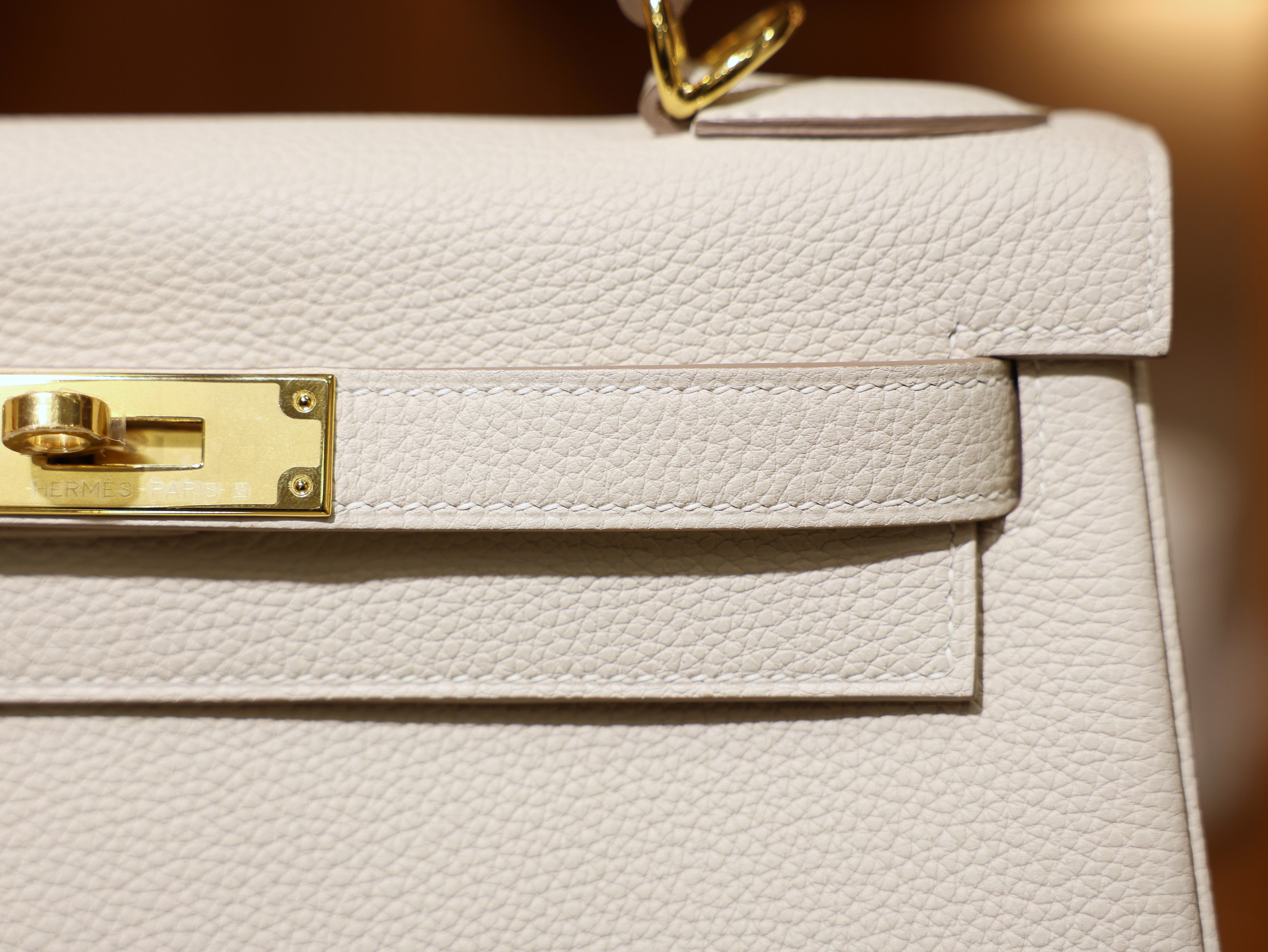 Kelly 28 togo craie GHW