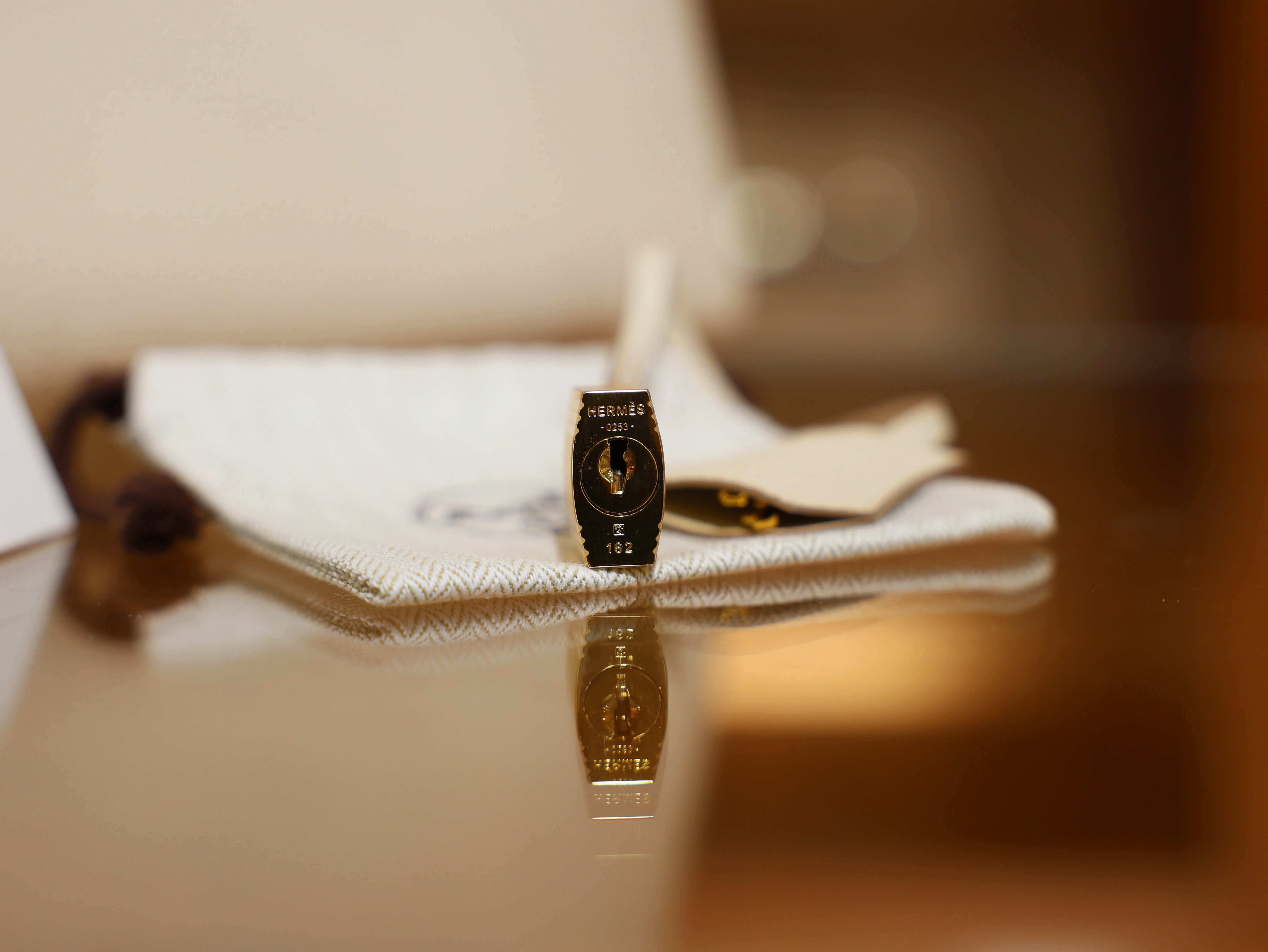 Kelly 28 togo craie GHW