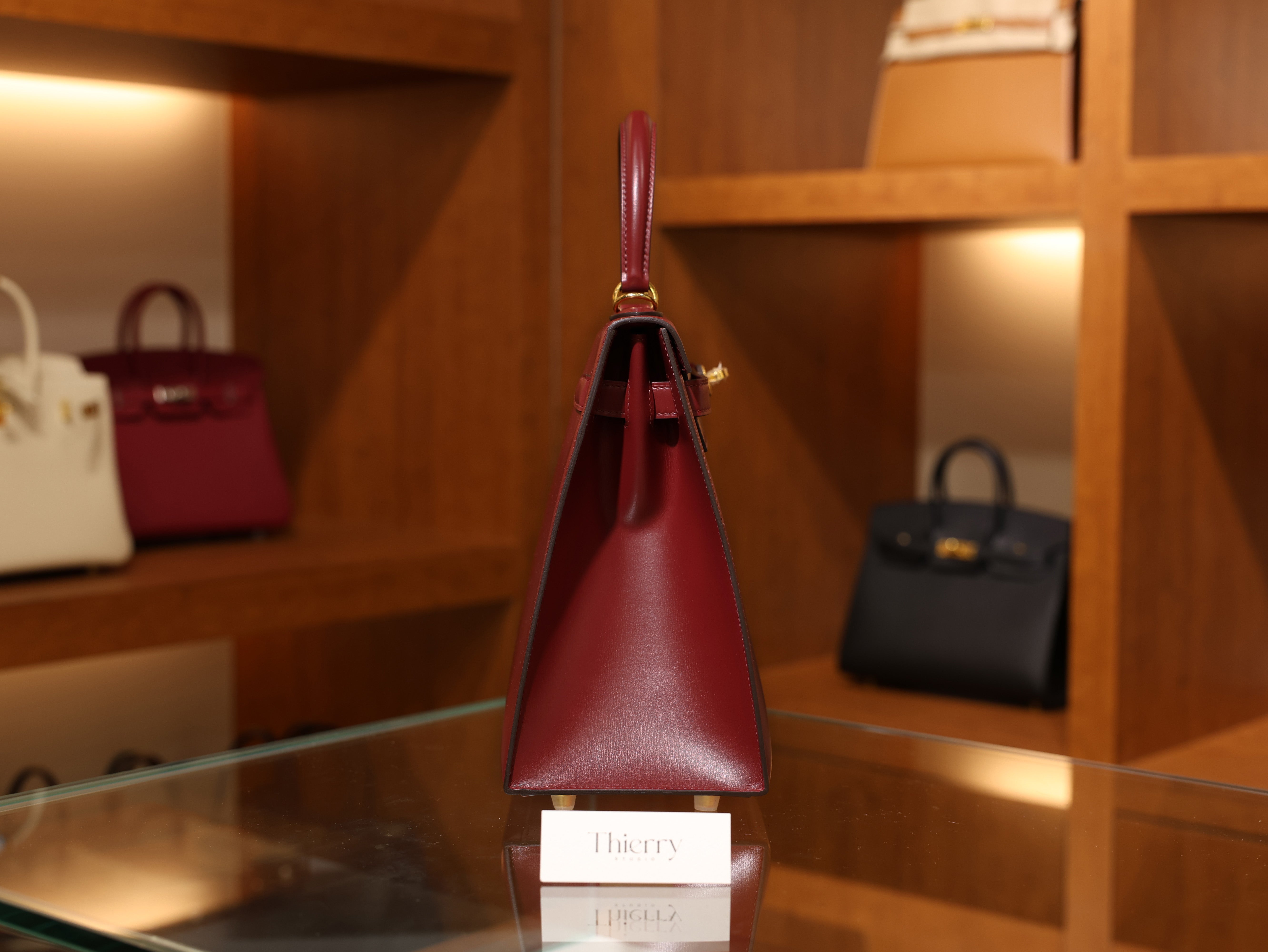 Kelly 32 box rouge H GHW