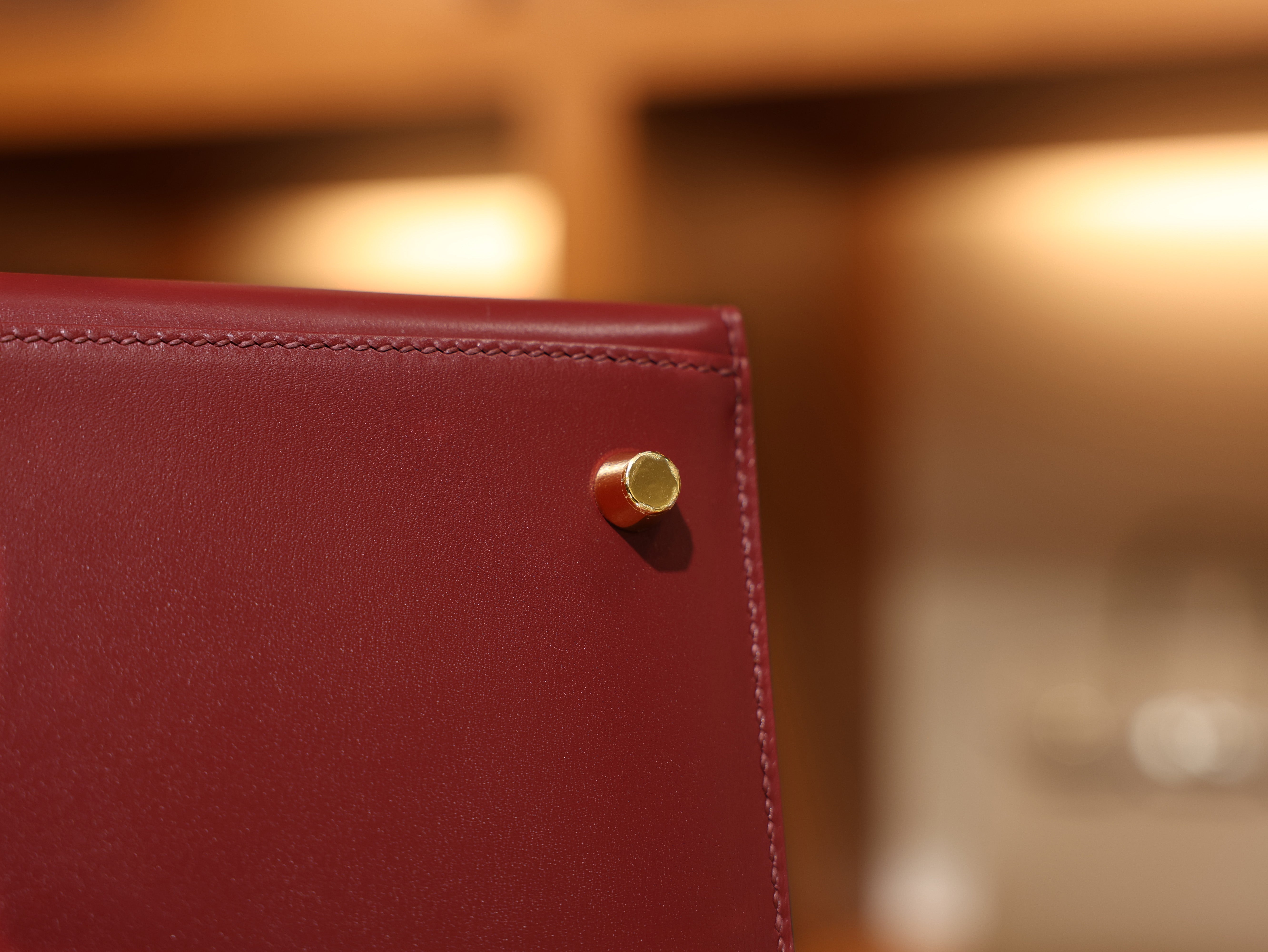 Kelly 32 box rouge H GHW