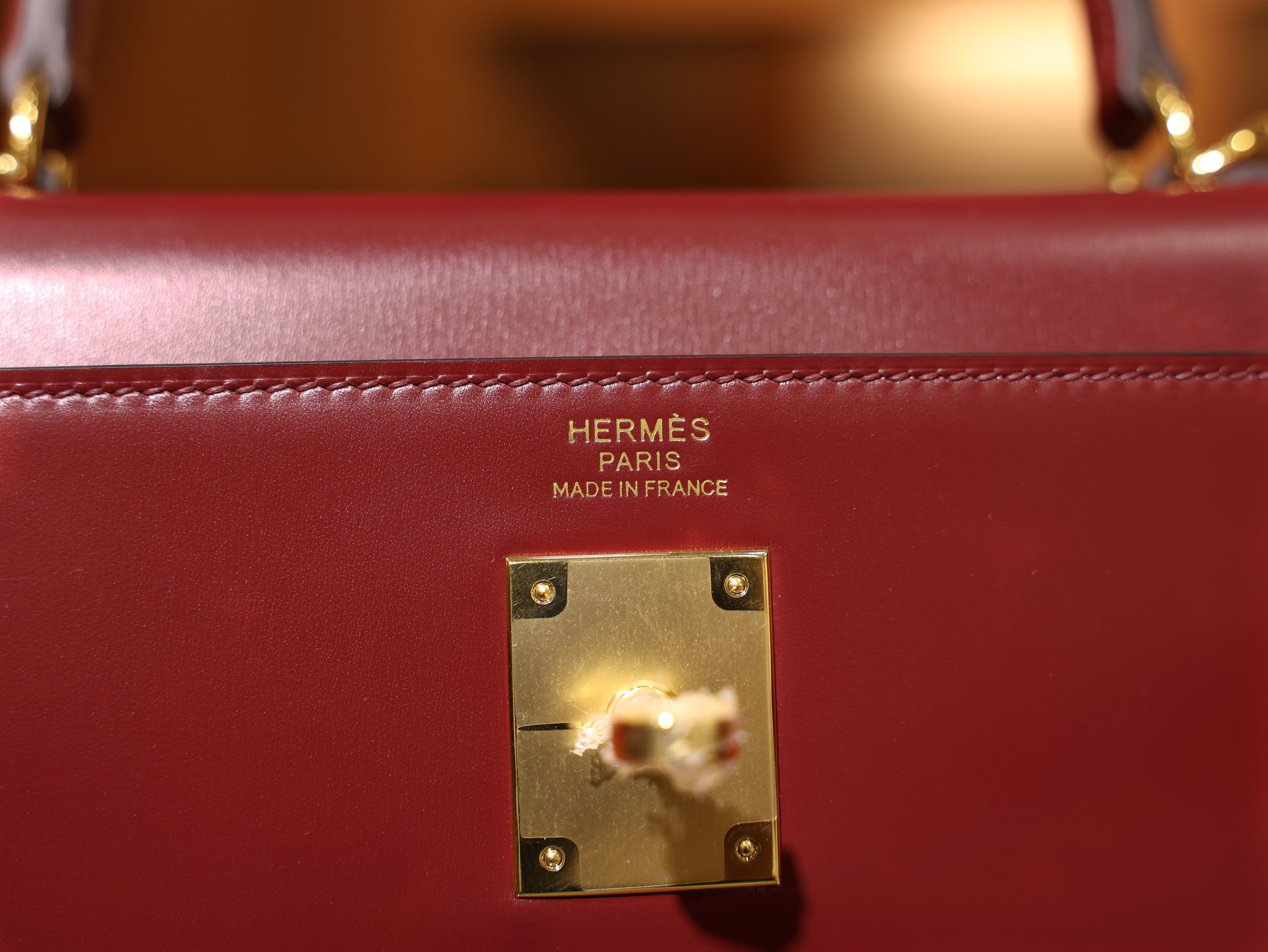 Kelly 32 box rouge H GHW