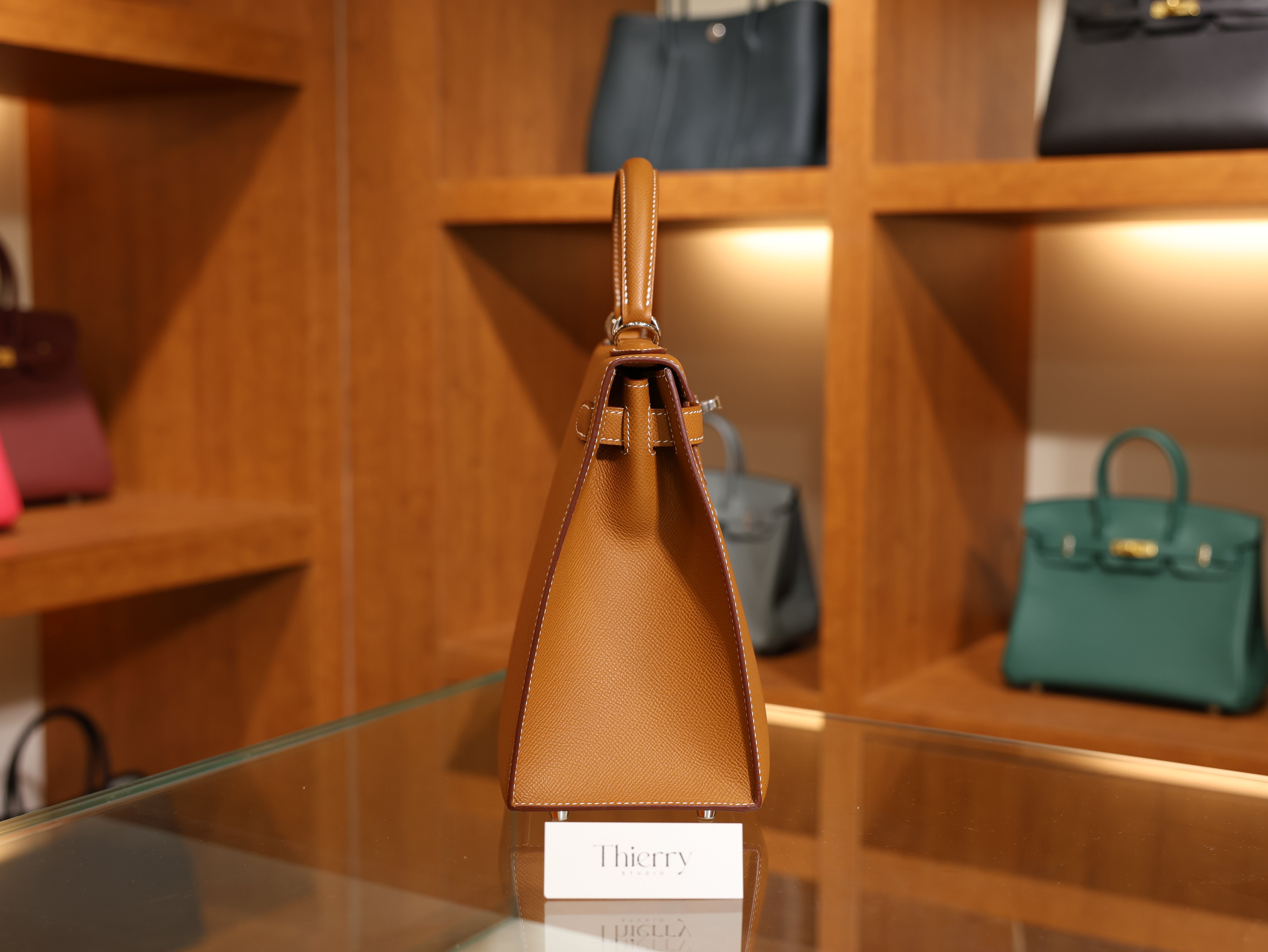 Kelly 28 epsom gold PHW