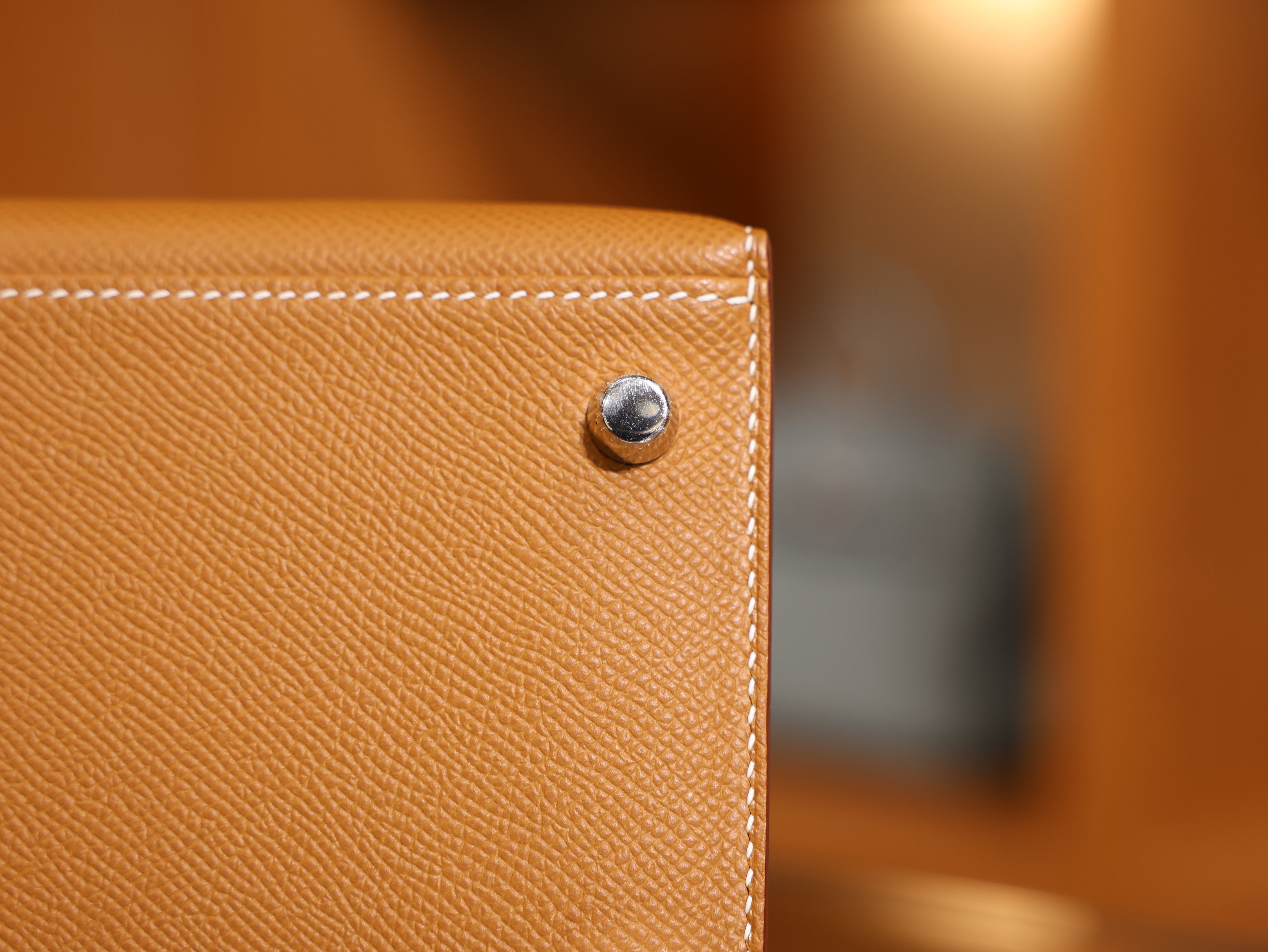 Kelly 28 epsom gold PHW