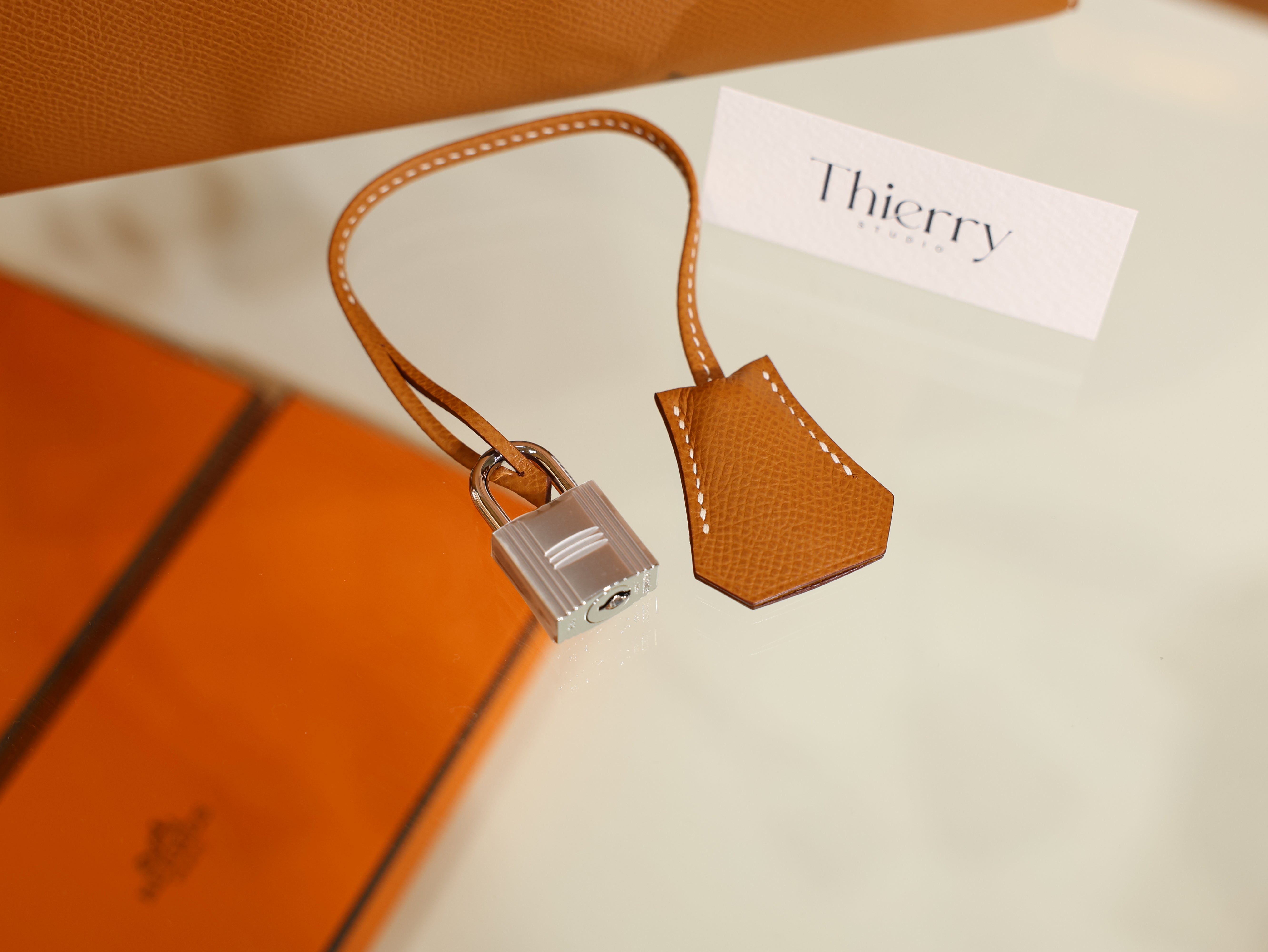 Kelly 28 epsom gold PHW