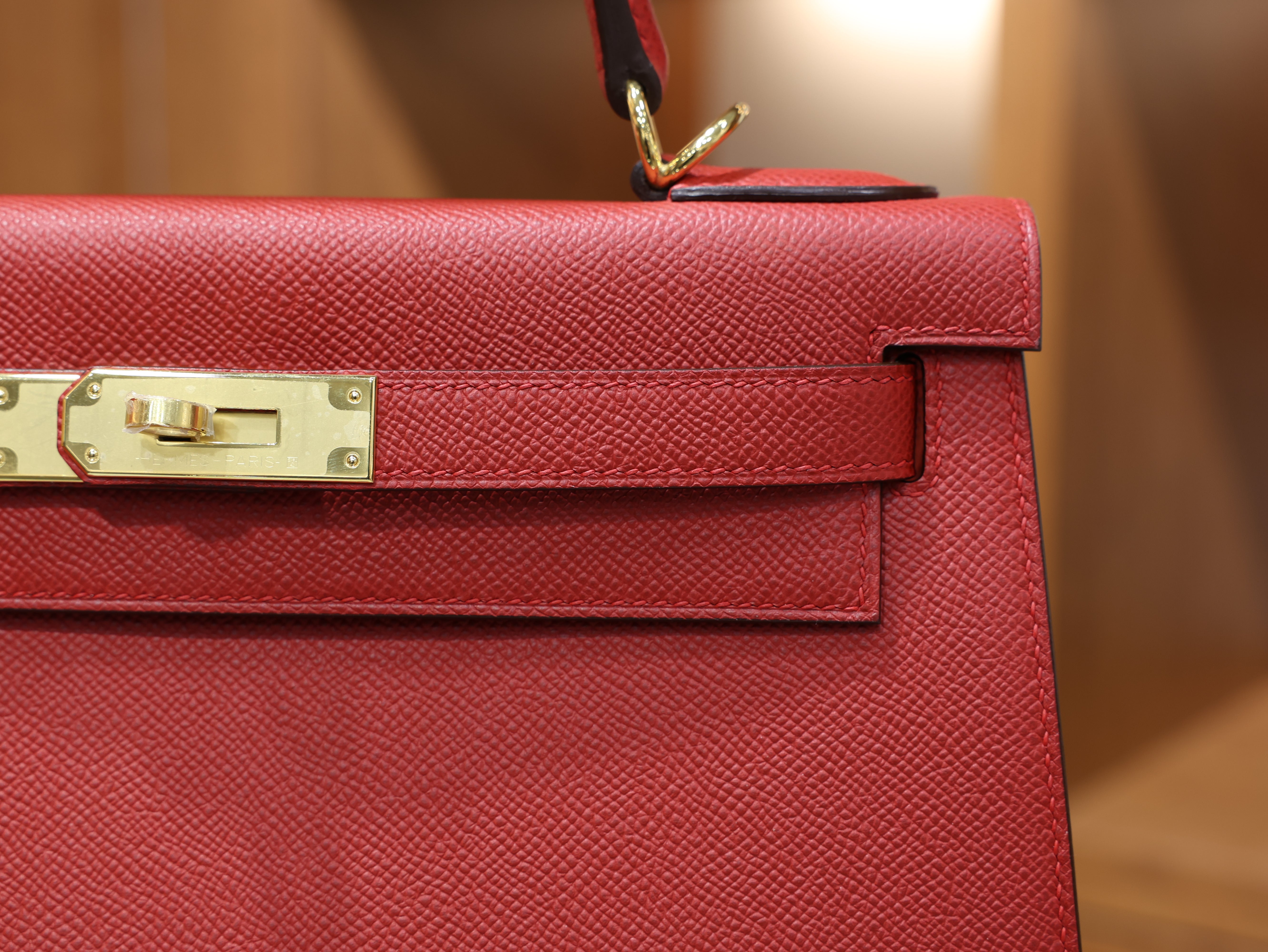 Kelly 28 epsom Rouge Casaque GHW