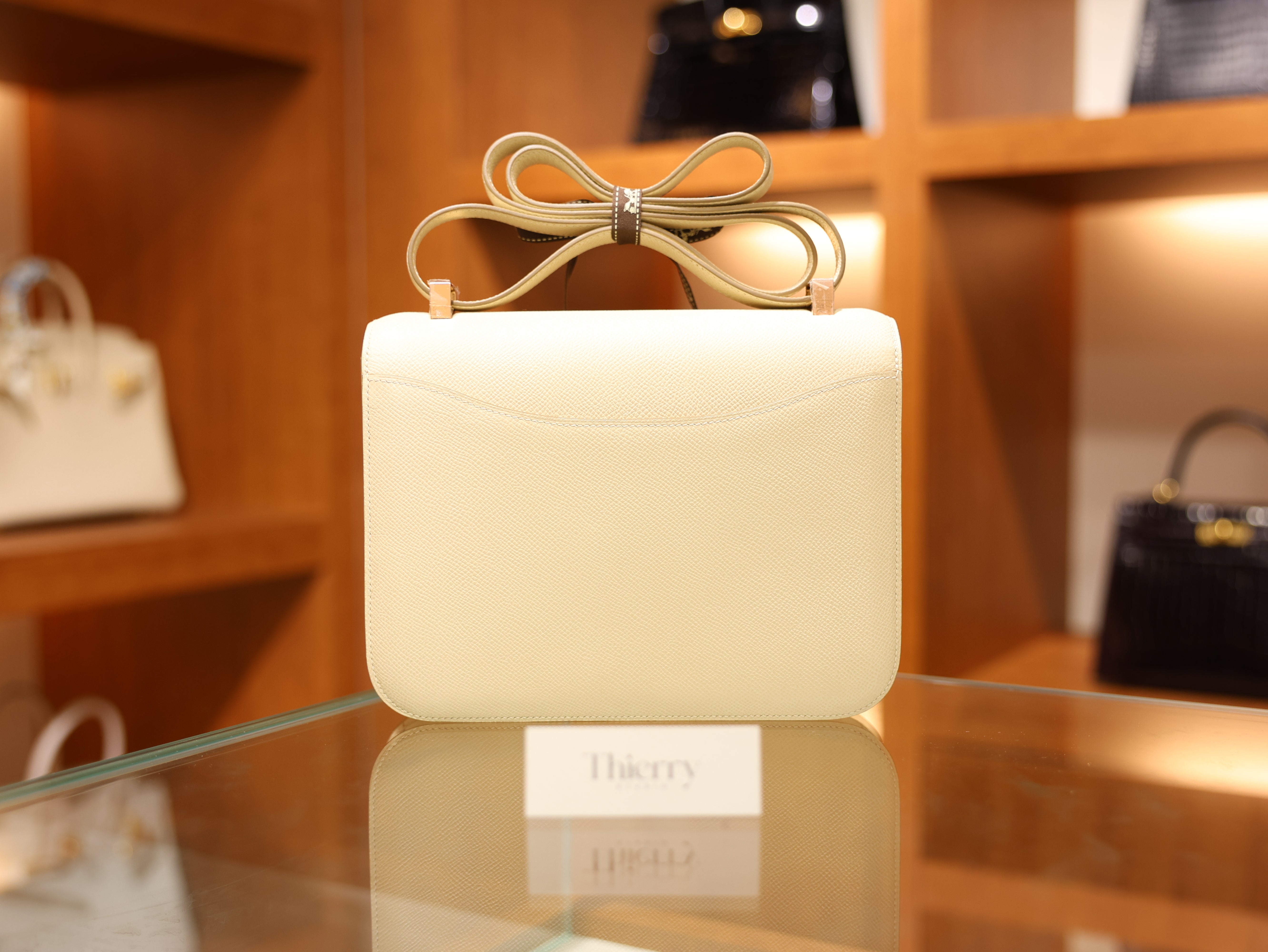 Constance 1-24 epsom craie RGHW