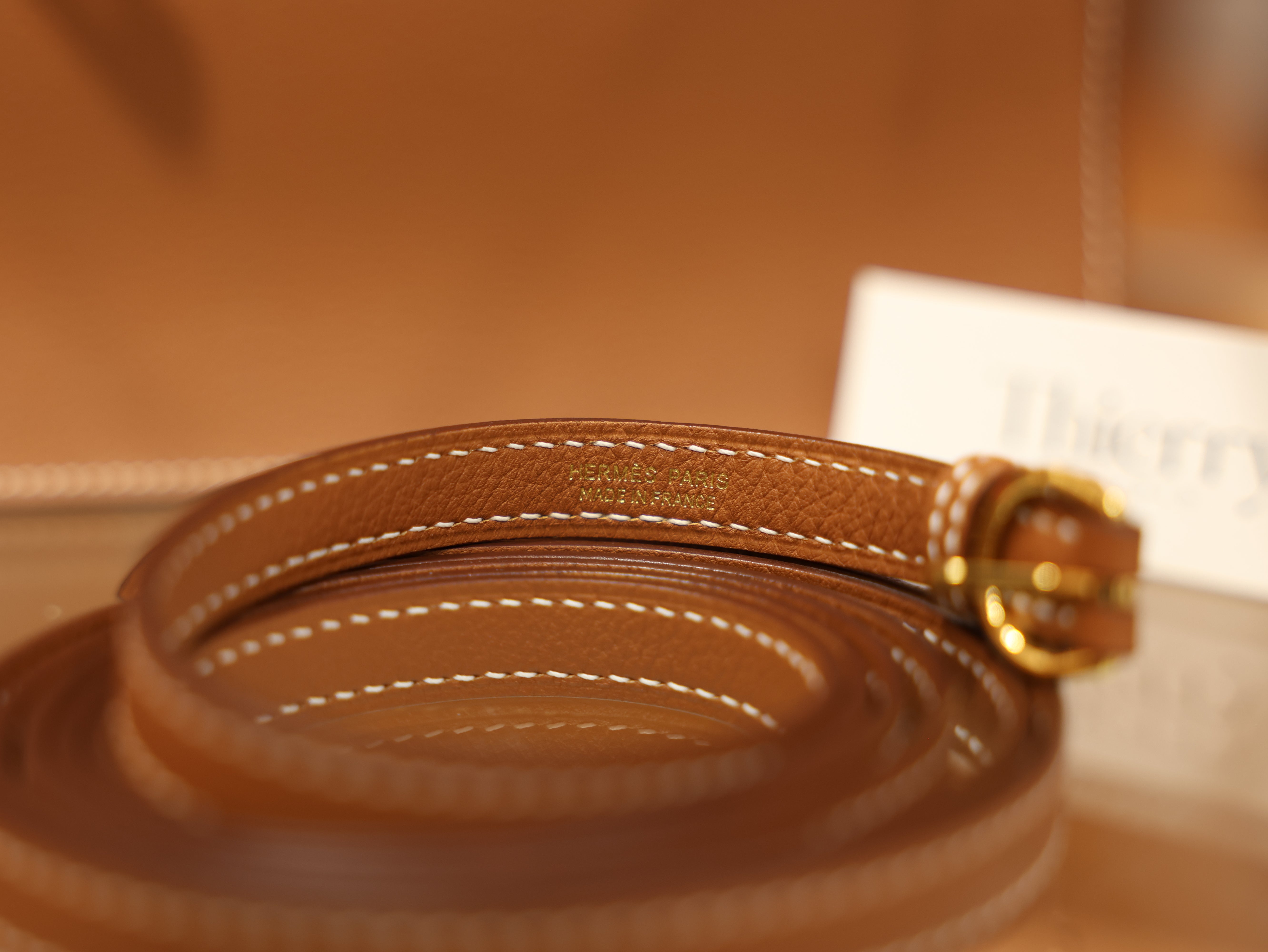 Kelly danse evercolor gold GHW