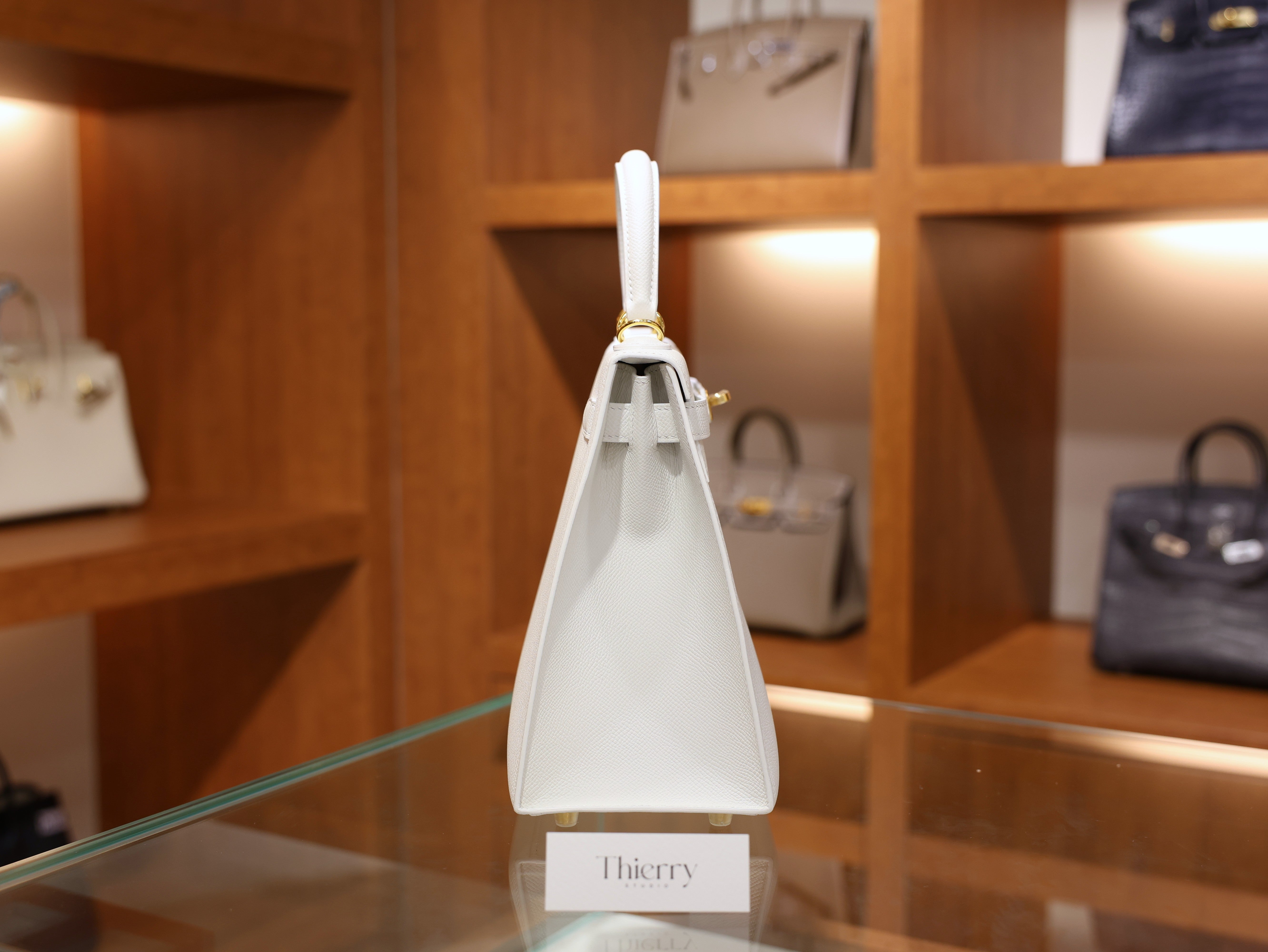 Kelly 28 epsom blanc GHW