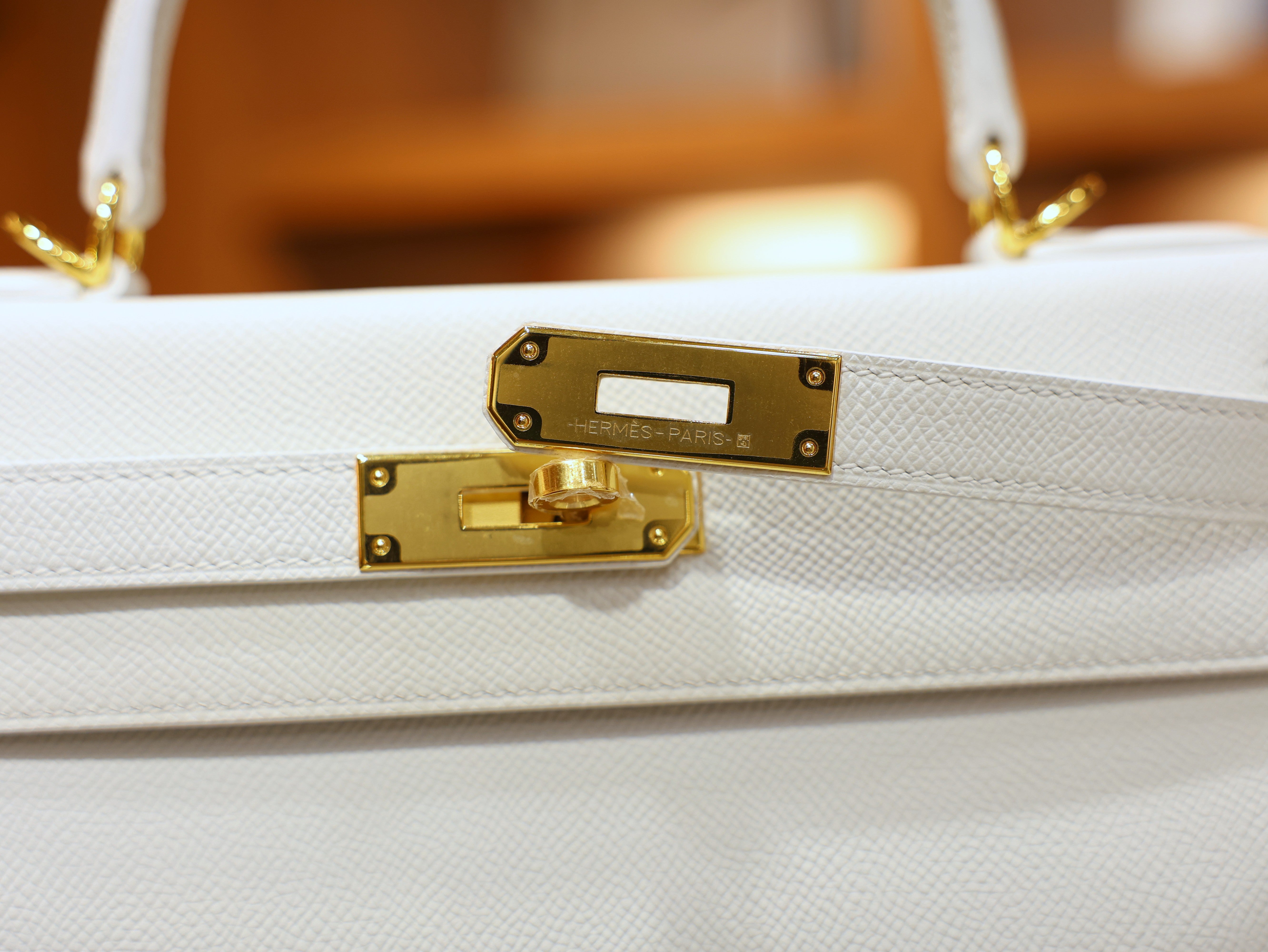 Kelly 28 epsom blanc GHW