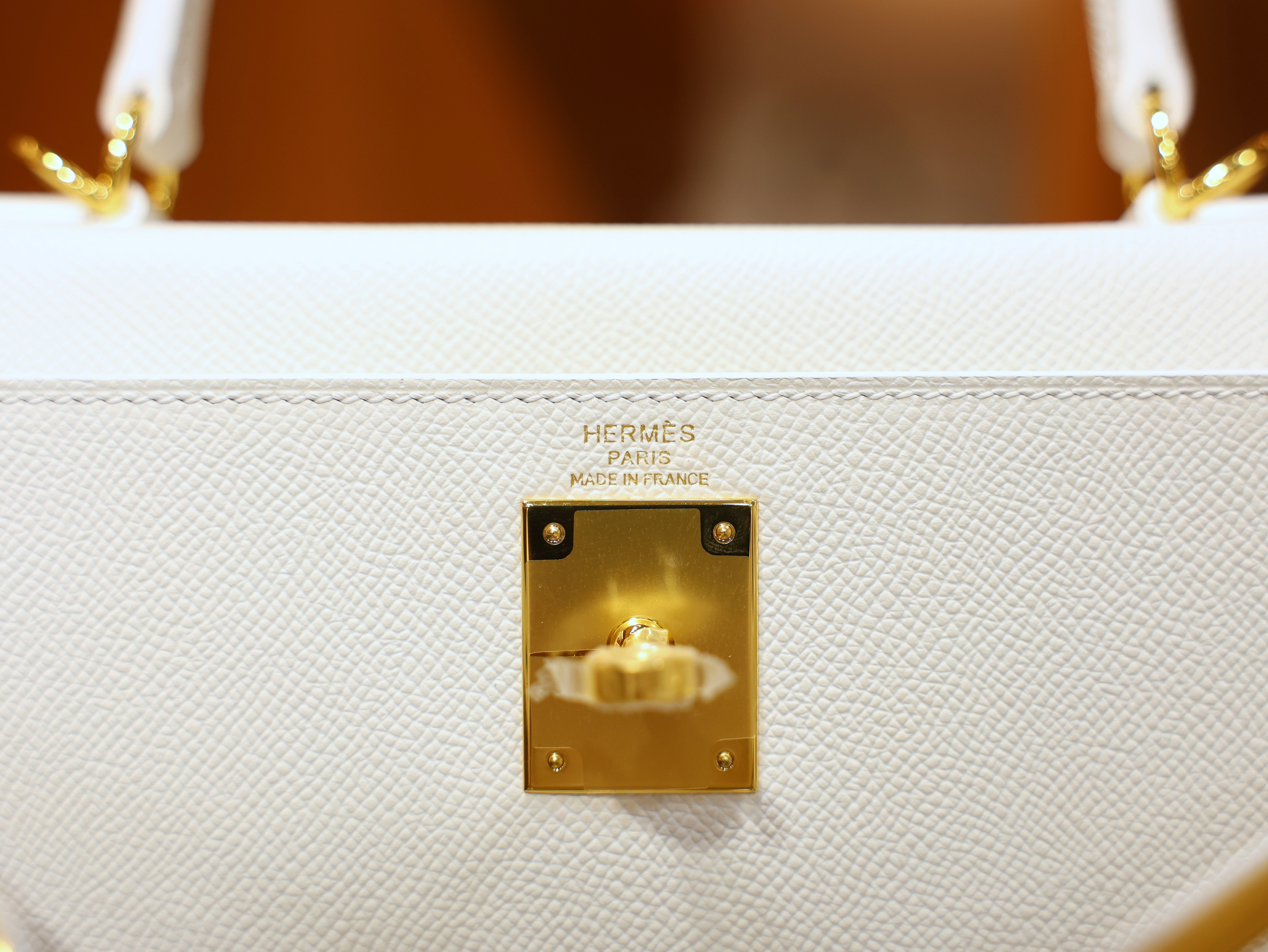 Kelly 28 epsom blanc GHW