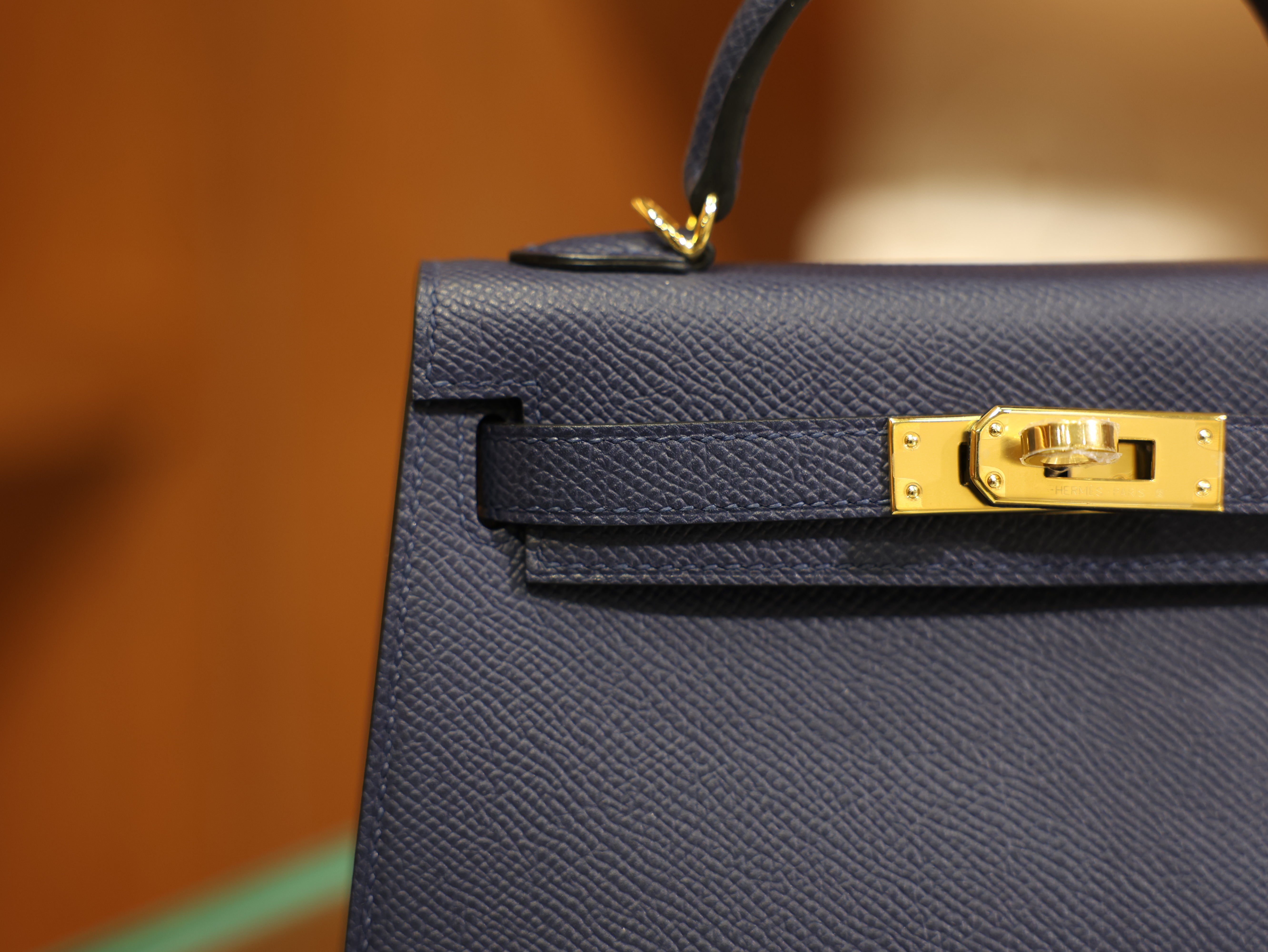 Kelly mini 2 epsom bleu saphir GHW