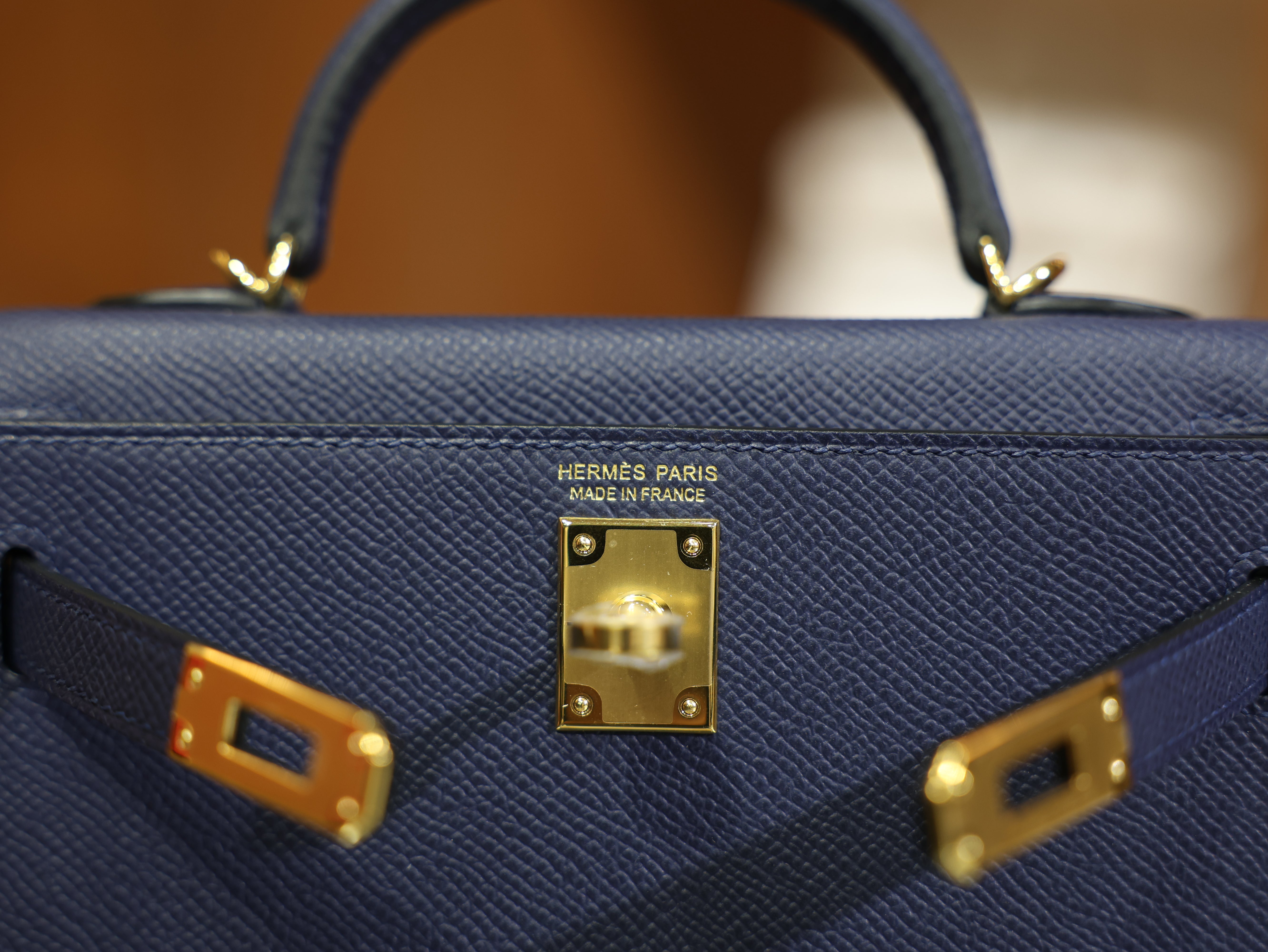 Kelly mini 2 epsom bleu saphir GHW
