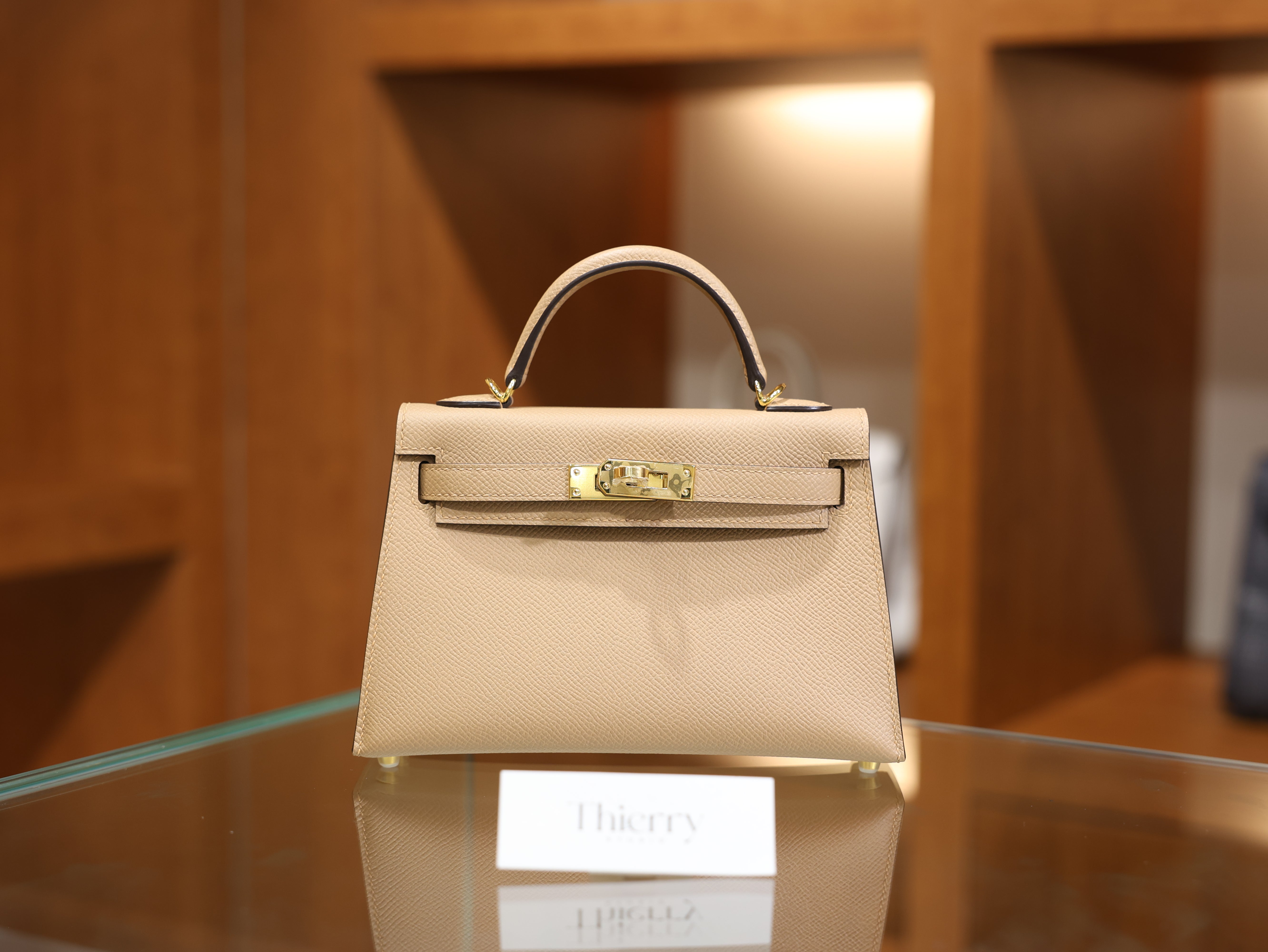Kelly mini 2 epsom chai GHW