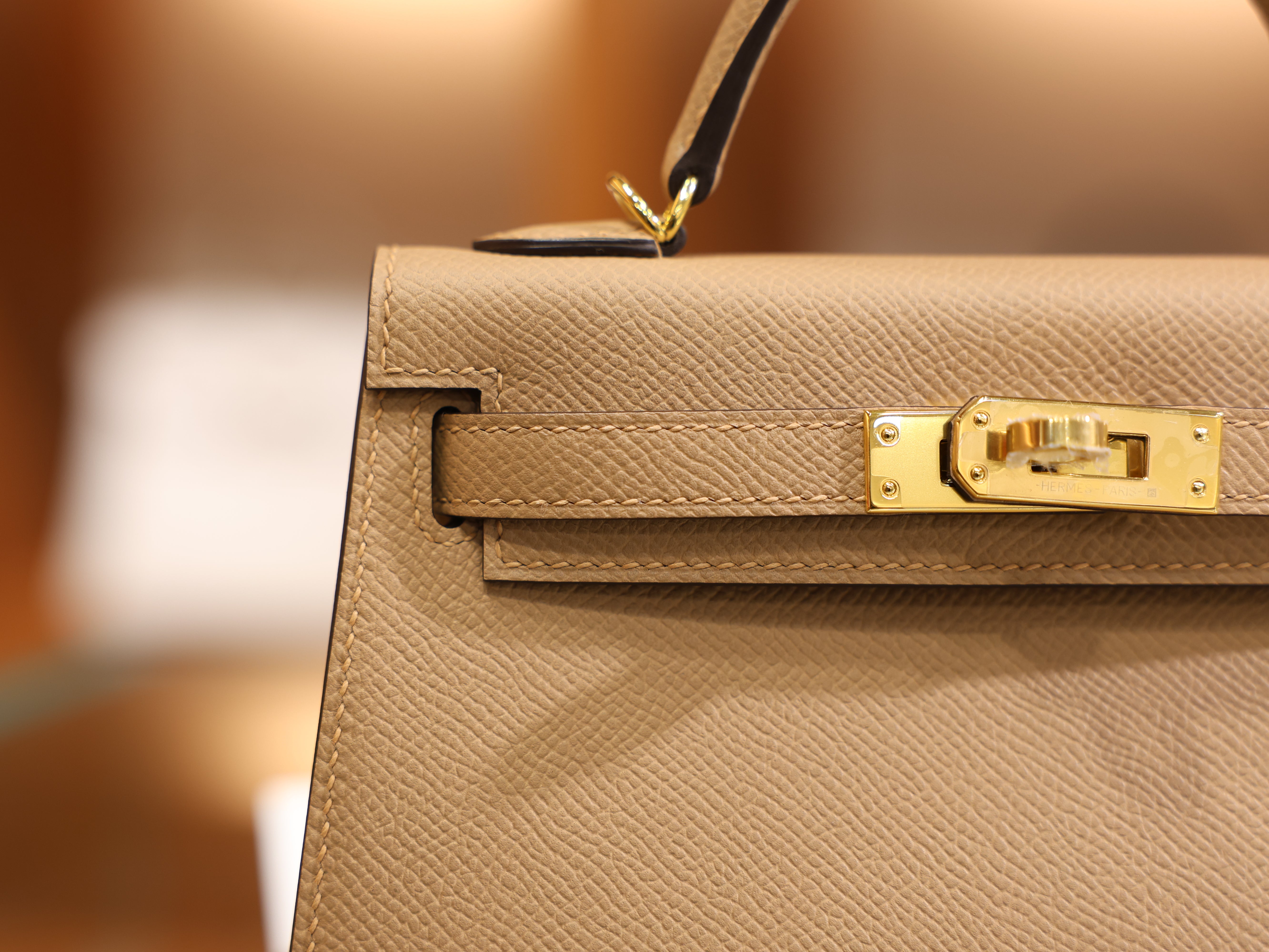 Kelly mini 2 epsom chai GHW