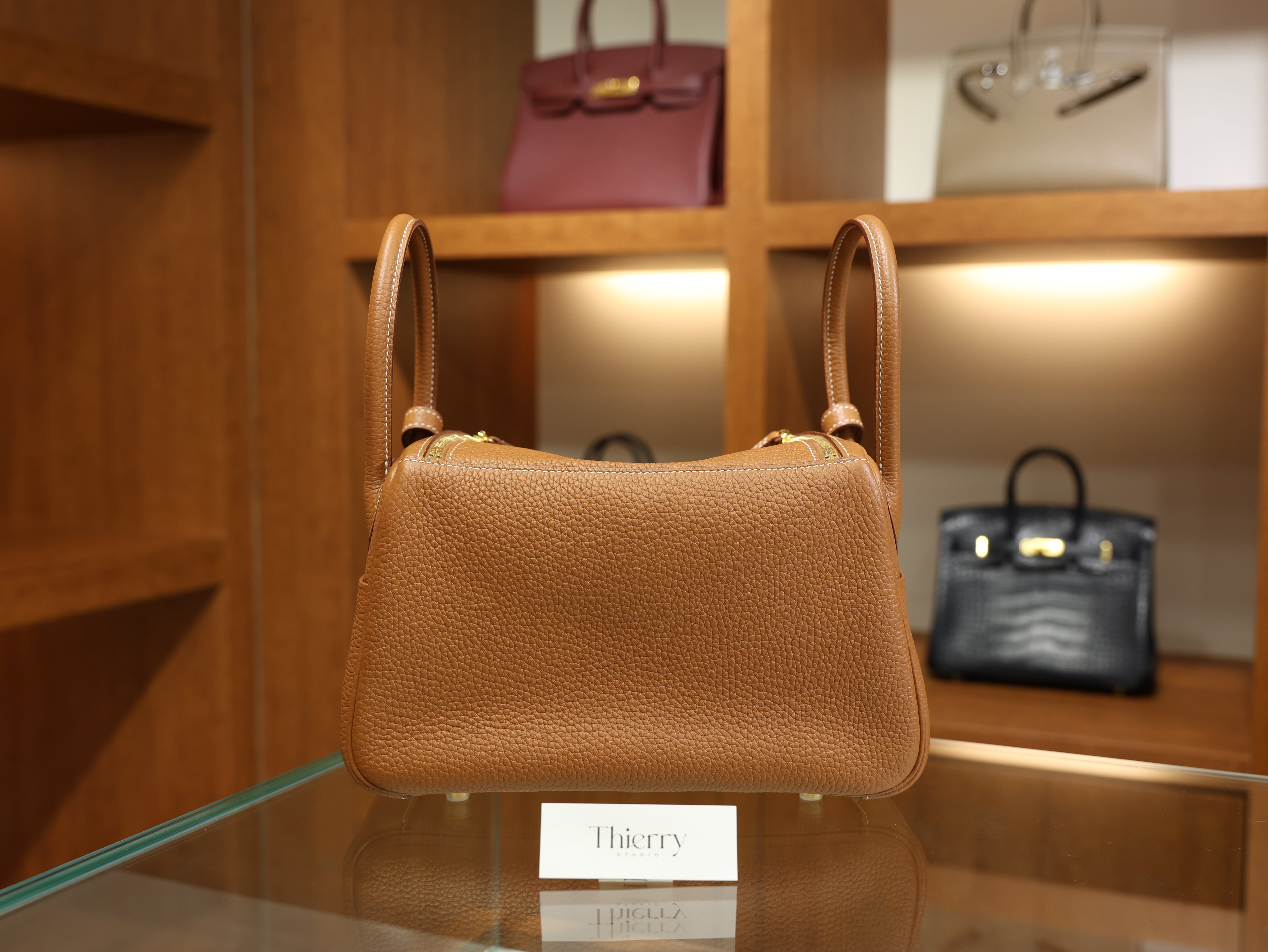 Lindy 26 clemence gold GHW