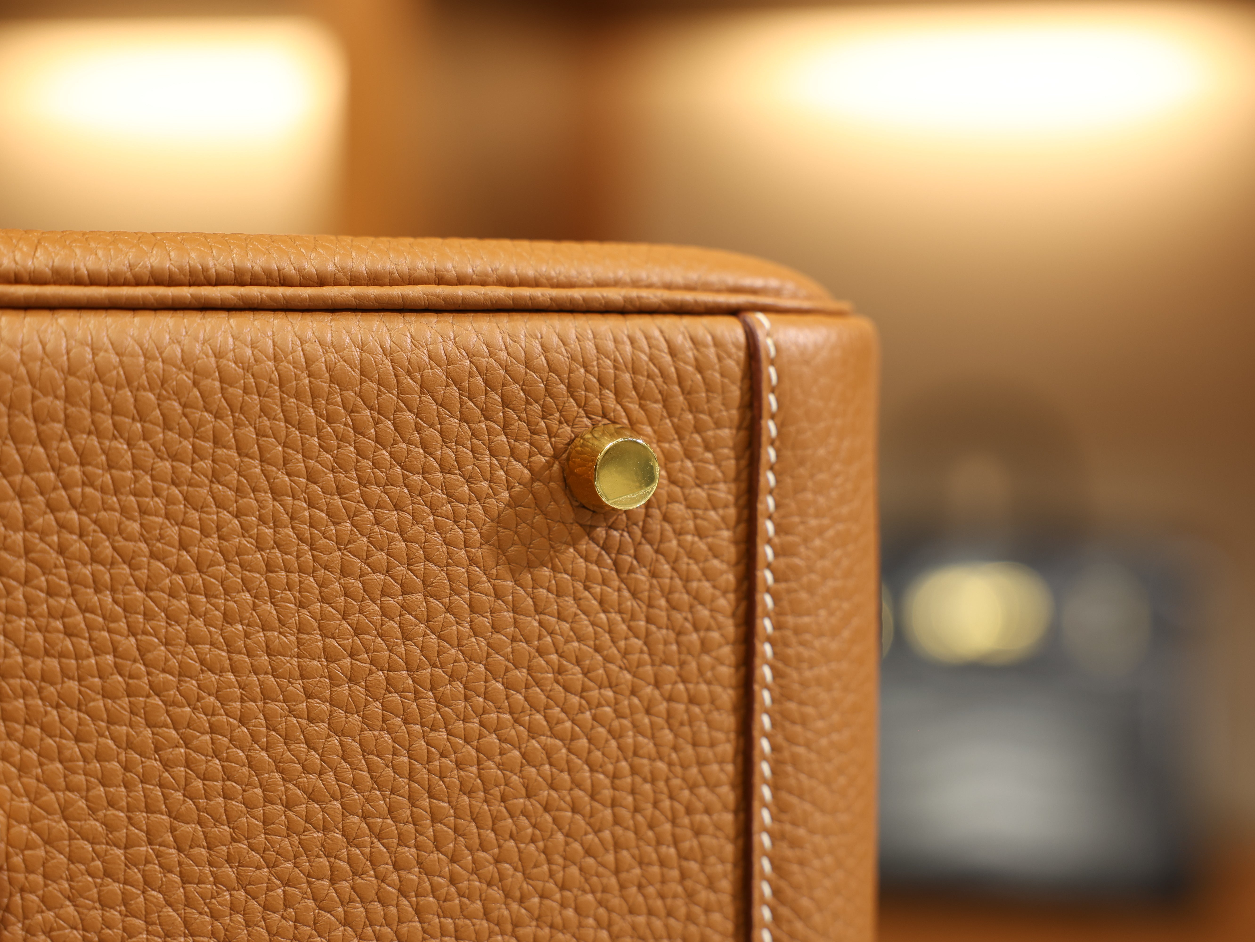 Lindy 26 clemence gold GHW