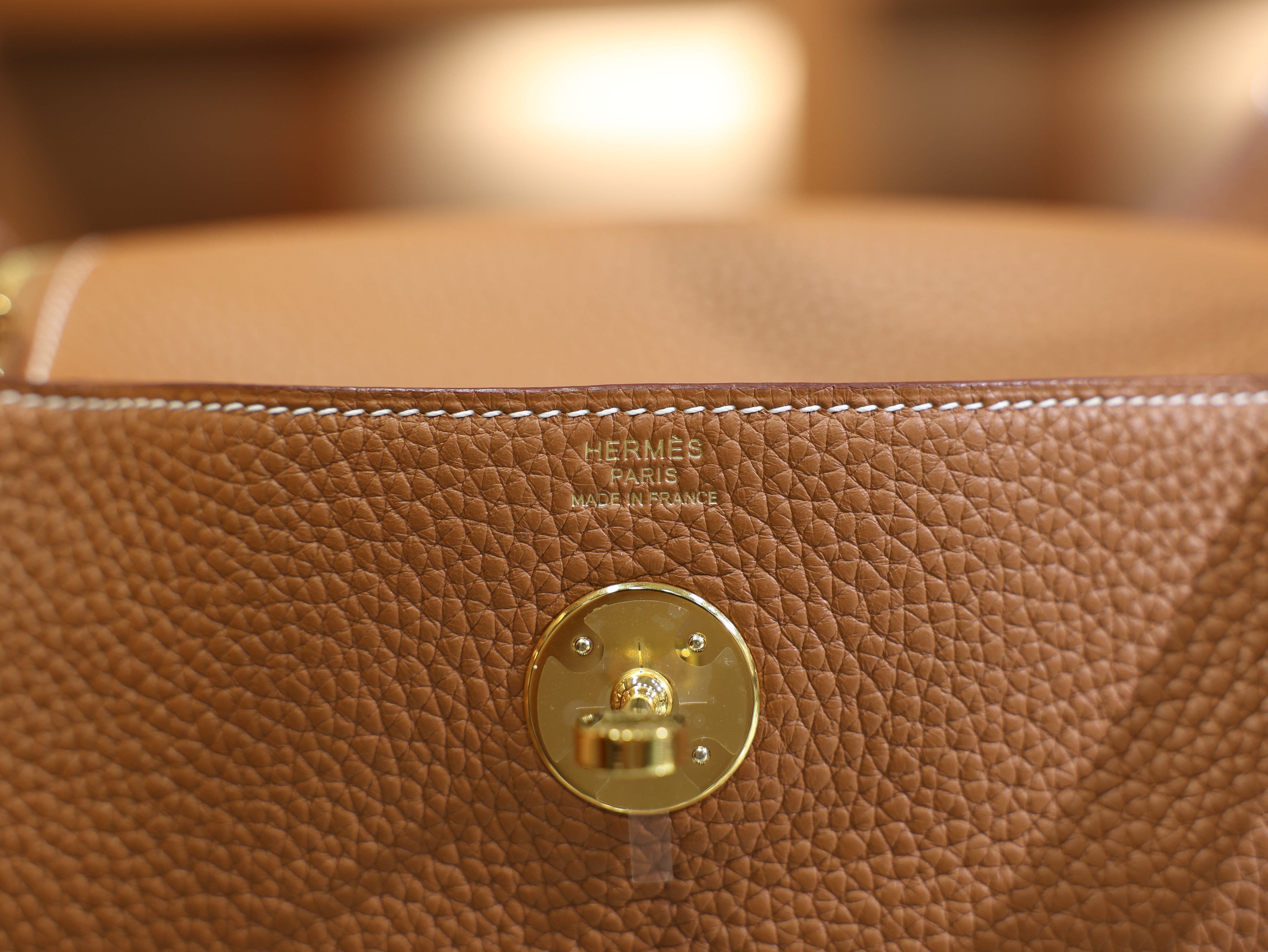 Lindy 26 clemence gold GHW