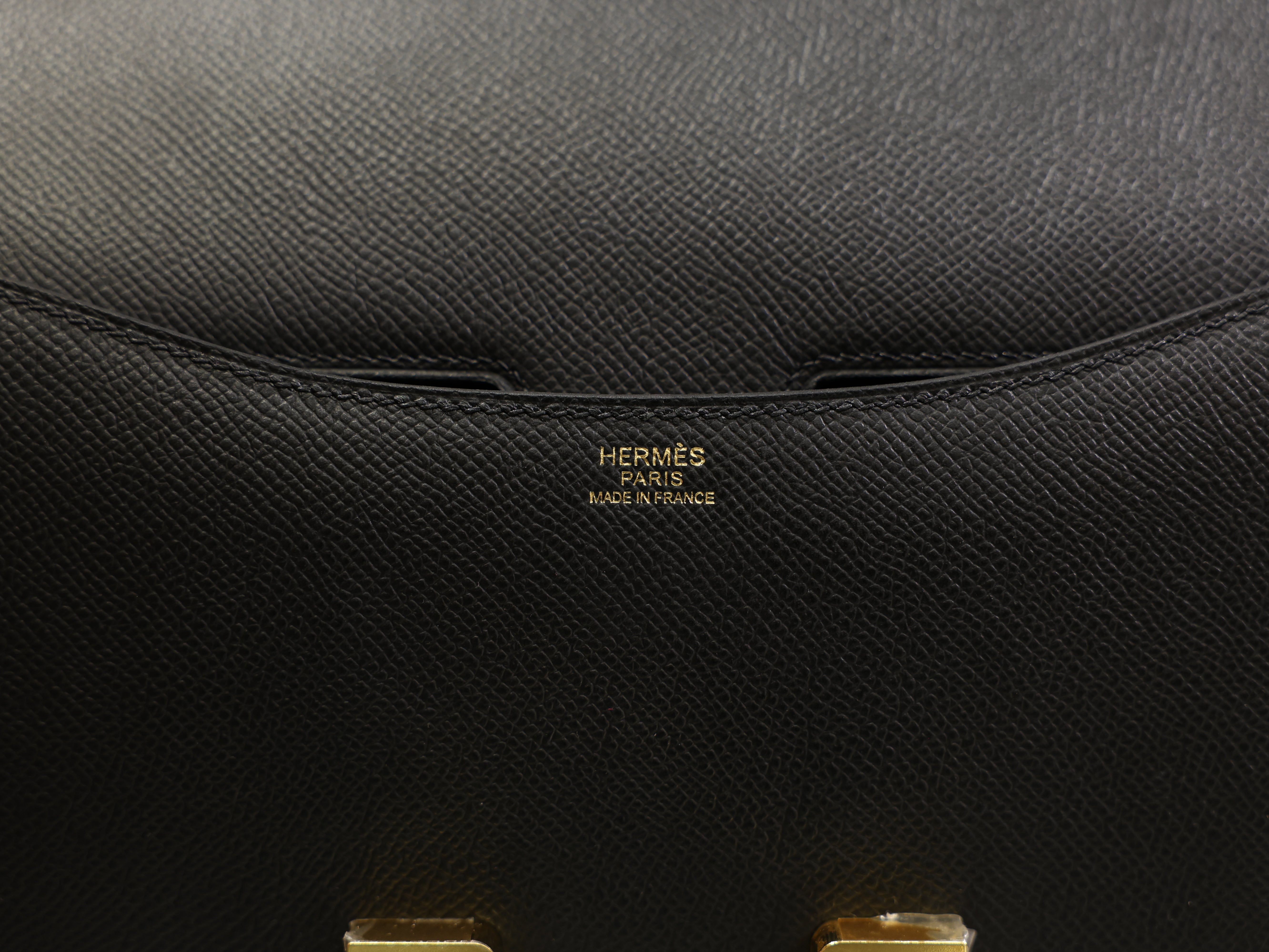 Constance 24 epsom black GHW