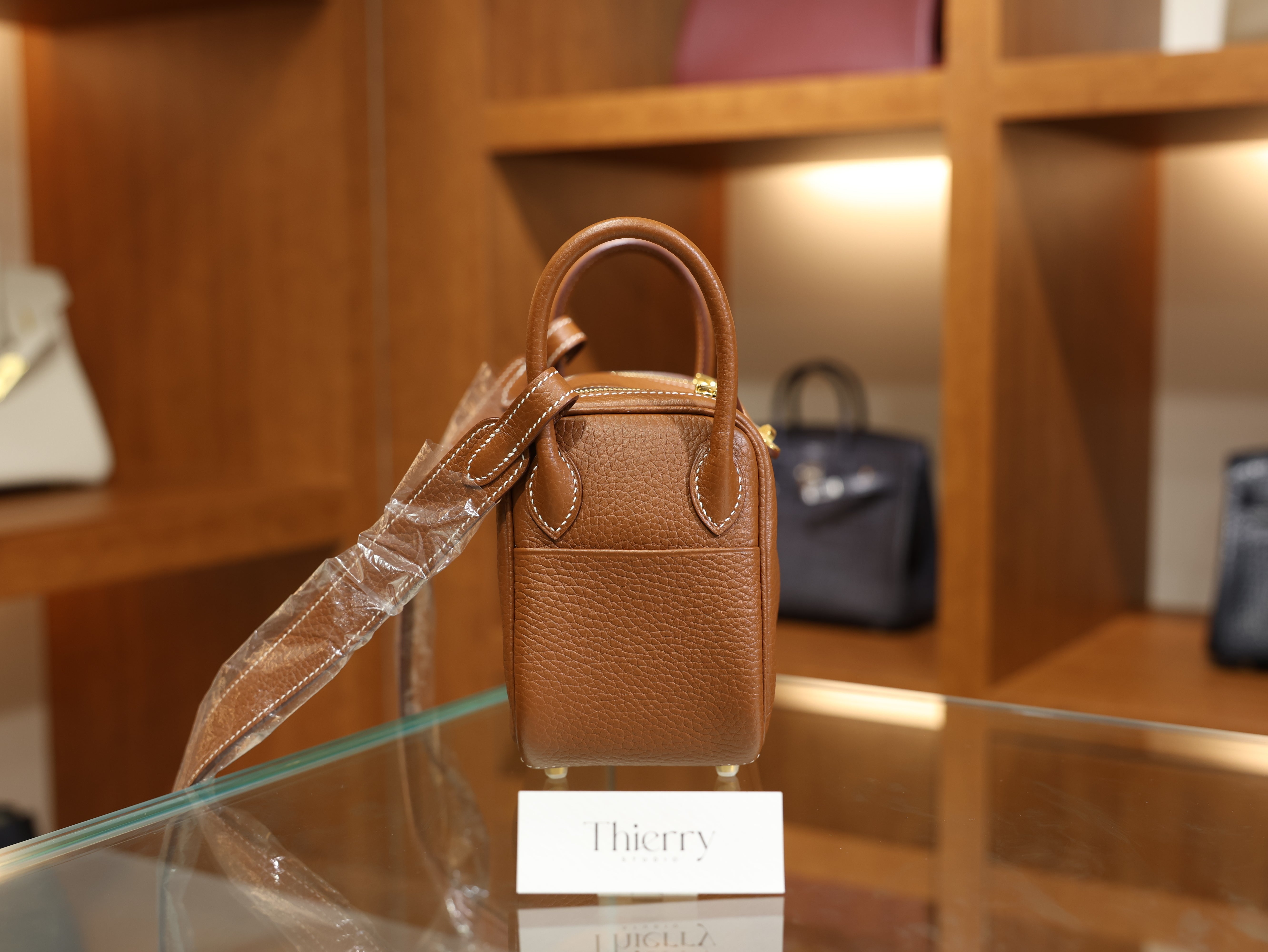 Lindy mini clemence gold GHW