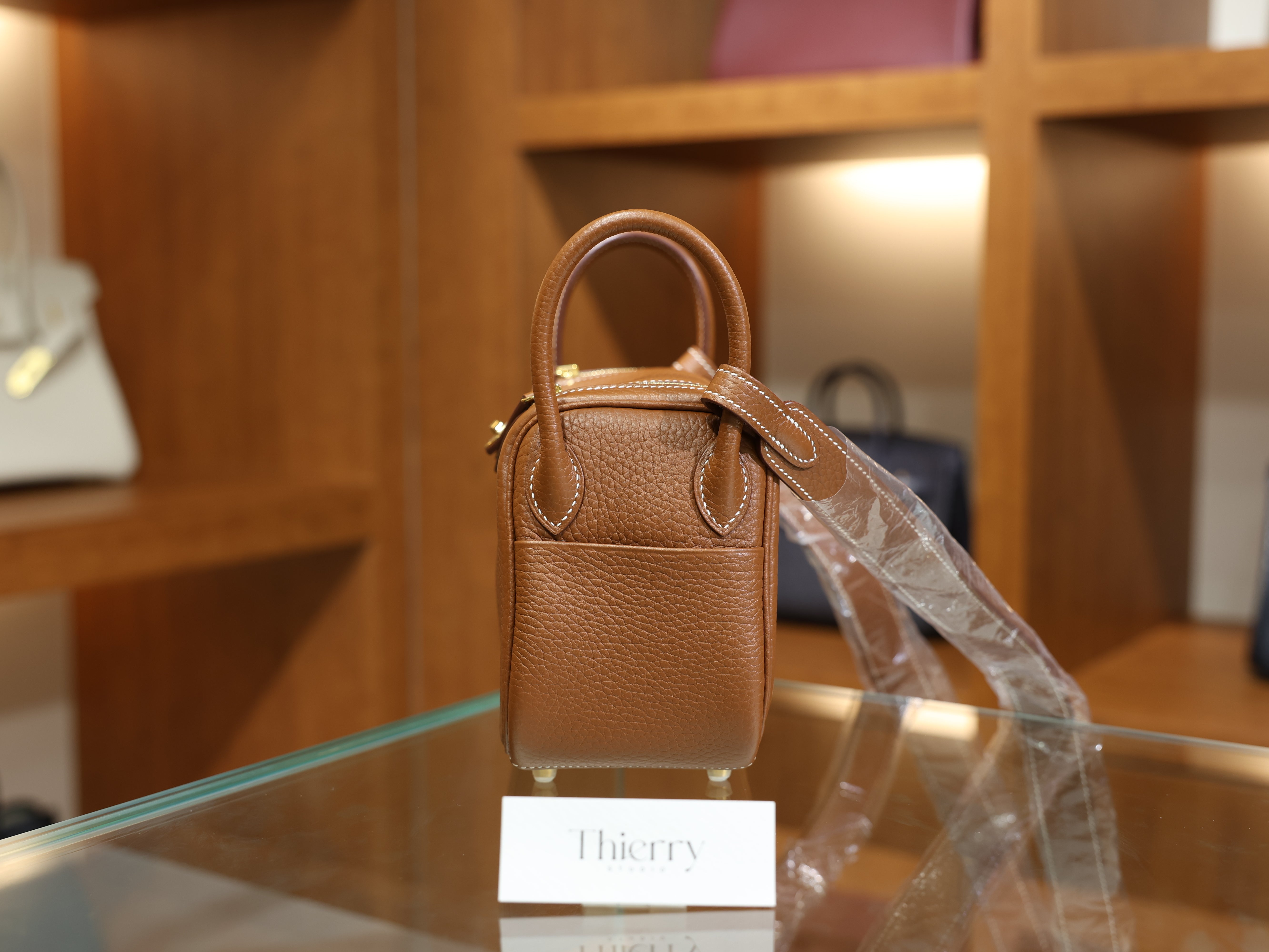 Lindy mini clemence gold GHW