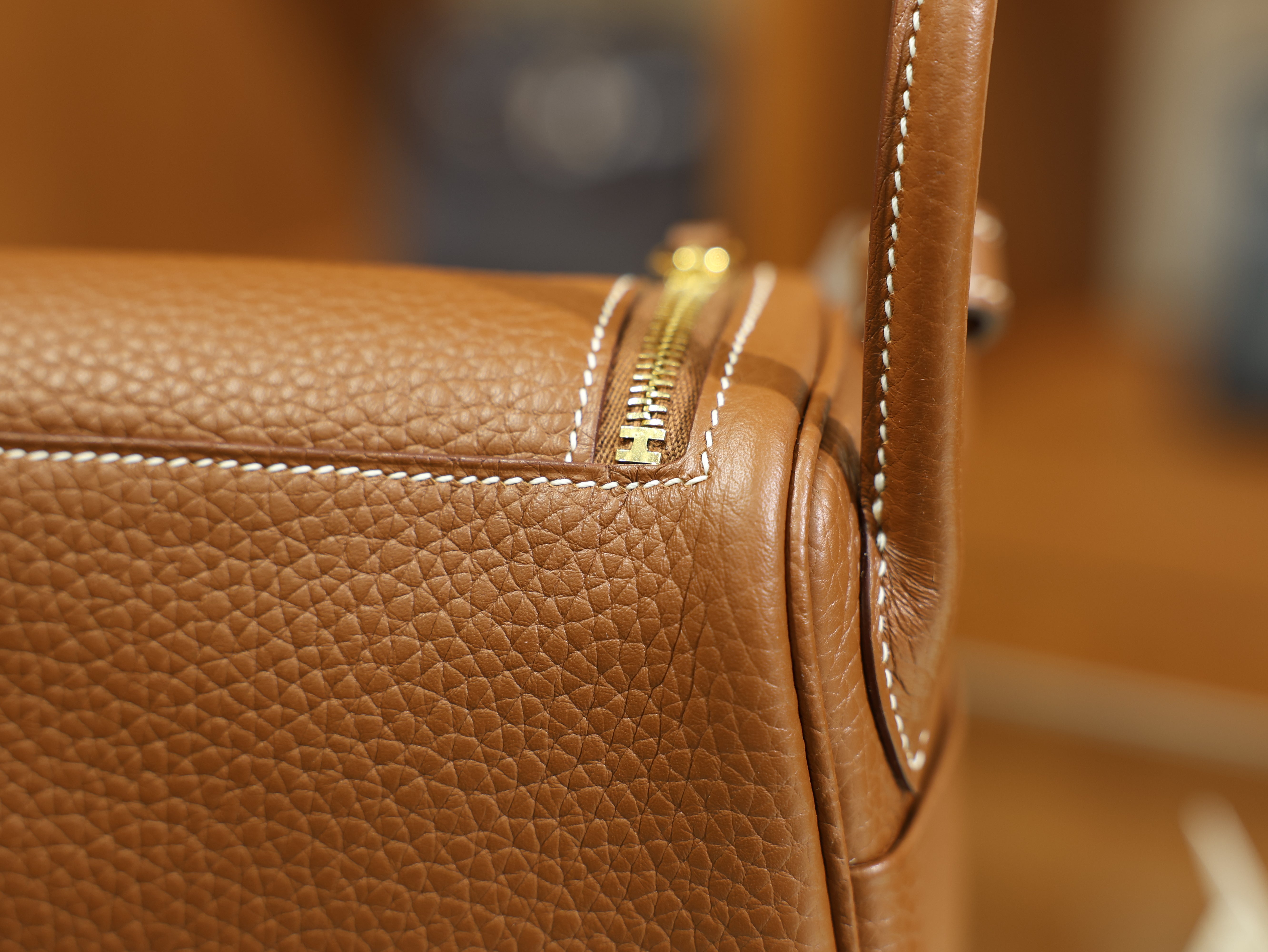 Lindy mini clemence gold GHW