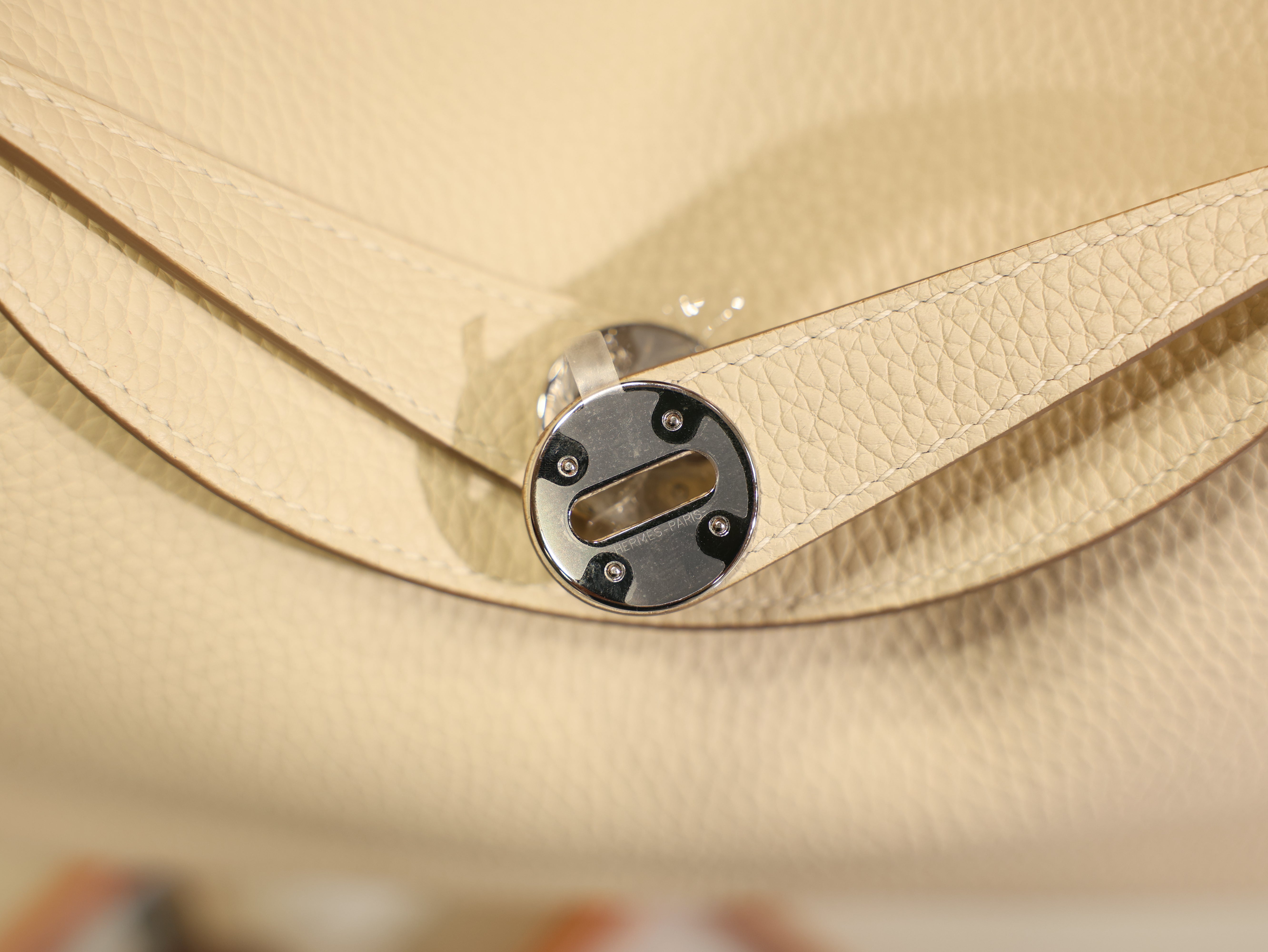 Lindy 26 clemence craie PHW