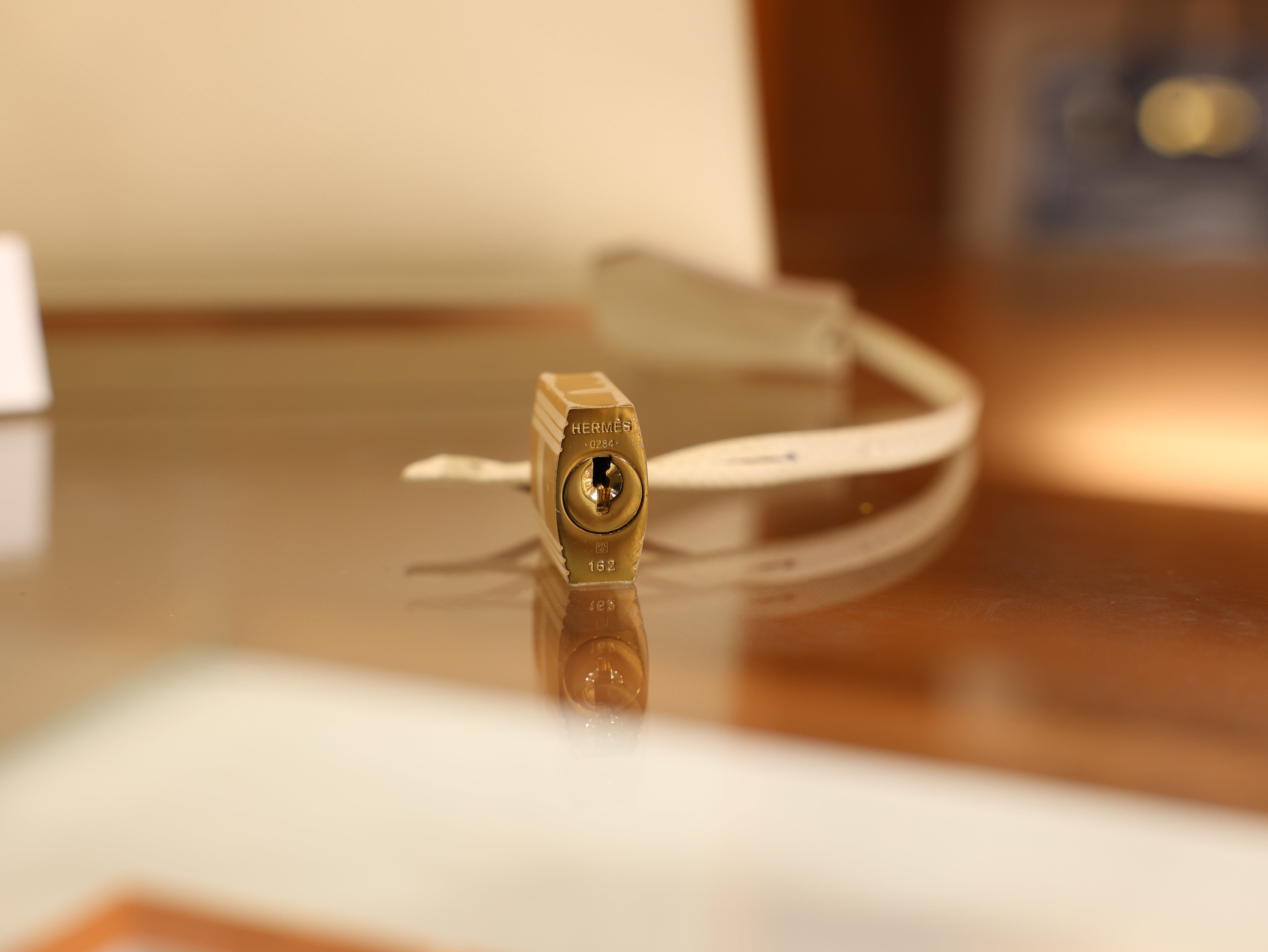 Kelly 25 epsom craie GHW