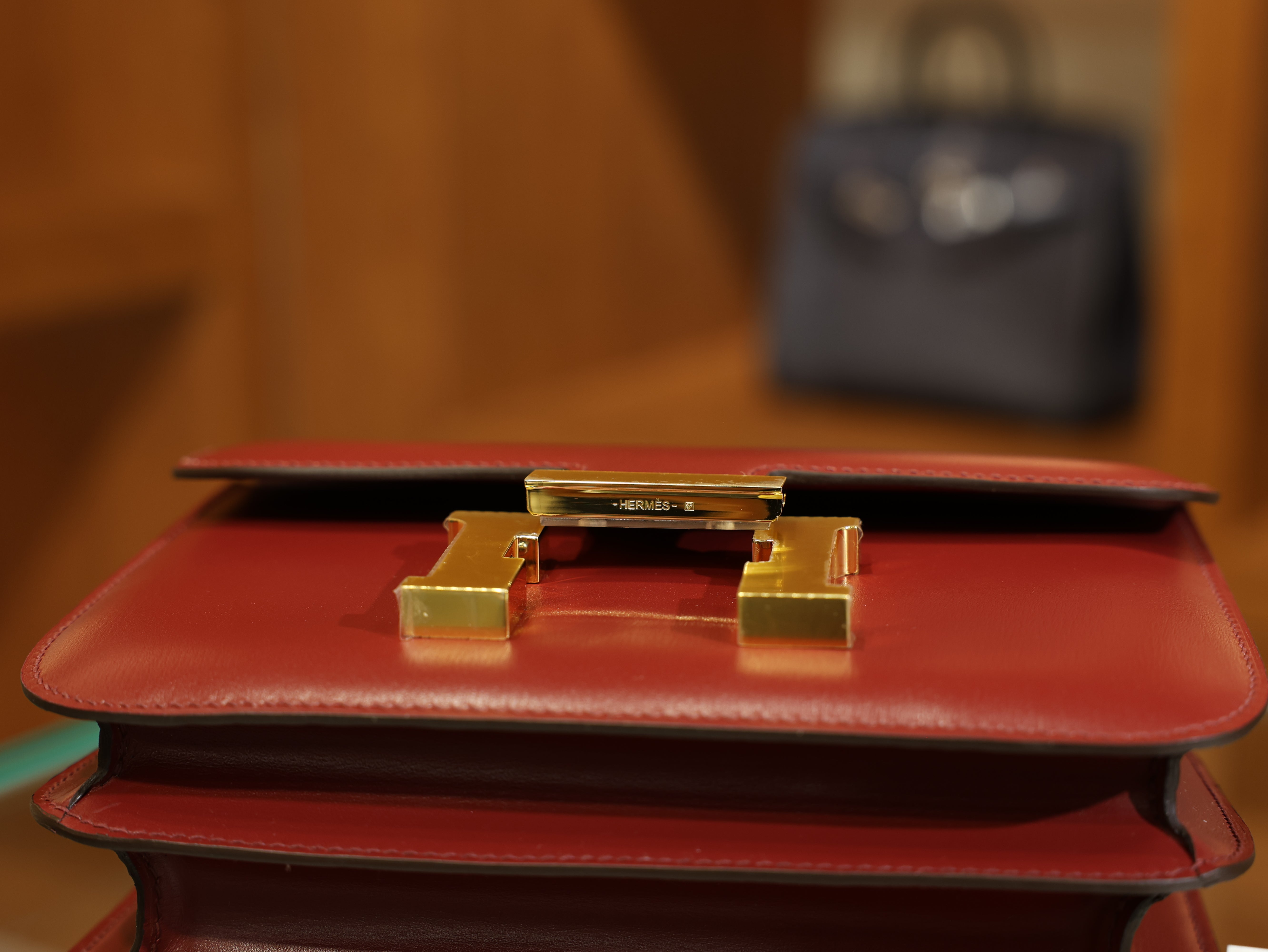 콘스탄스 18 복스 루즈아쉬 금장