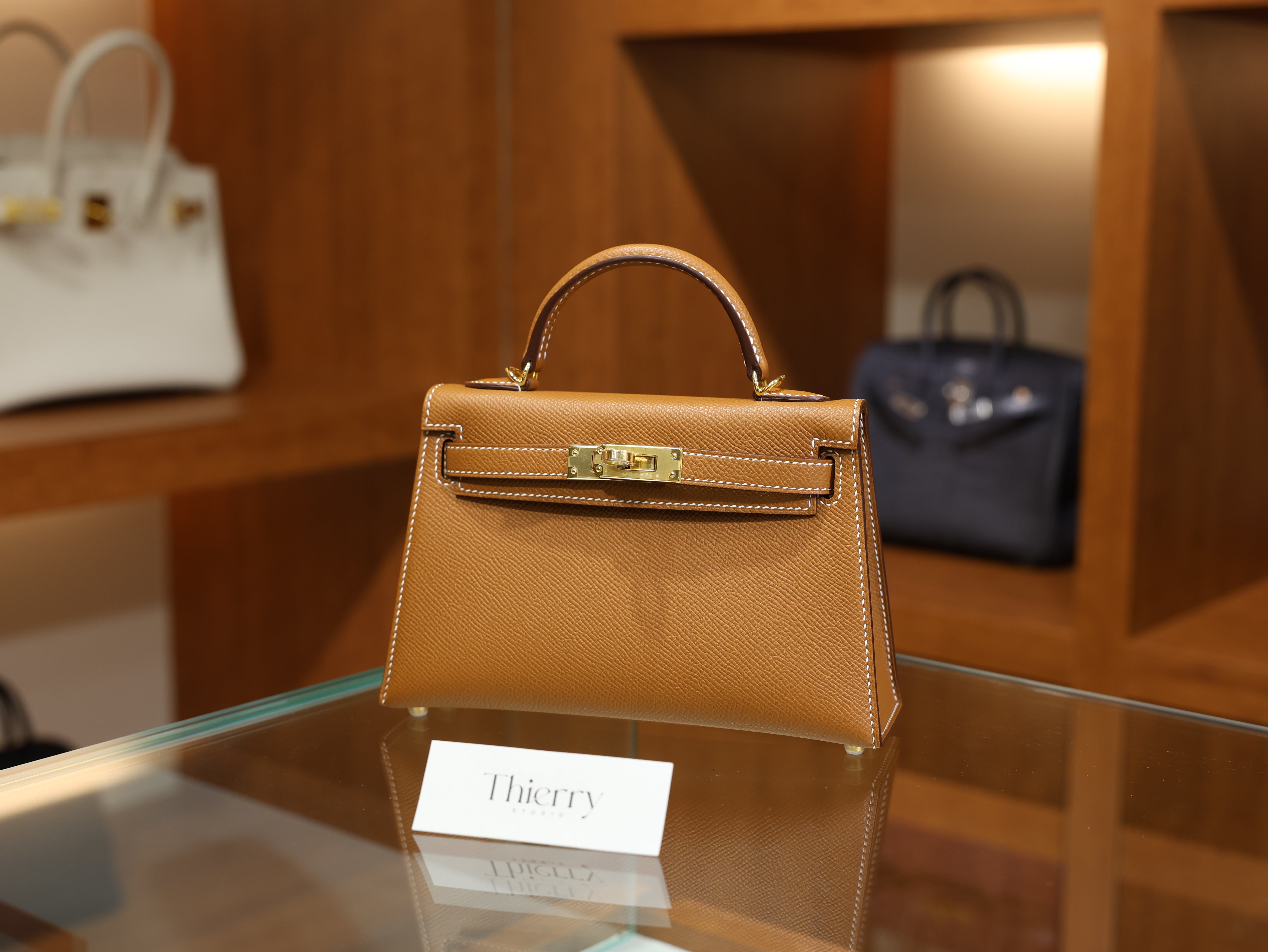 Kelly mini 2 epsom gold GHW