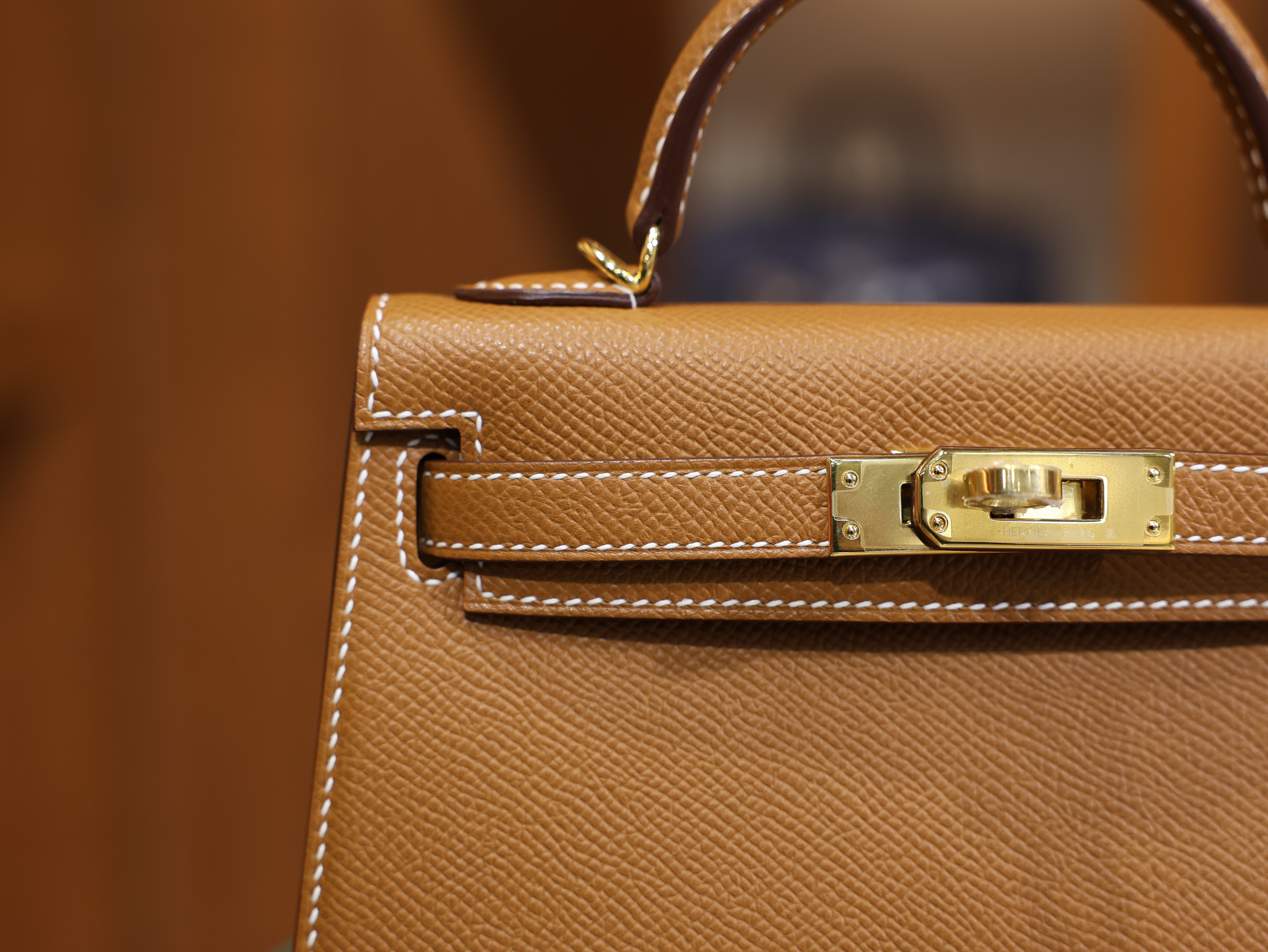 Kelly mini 2 epsom gold GHW