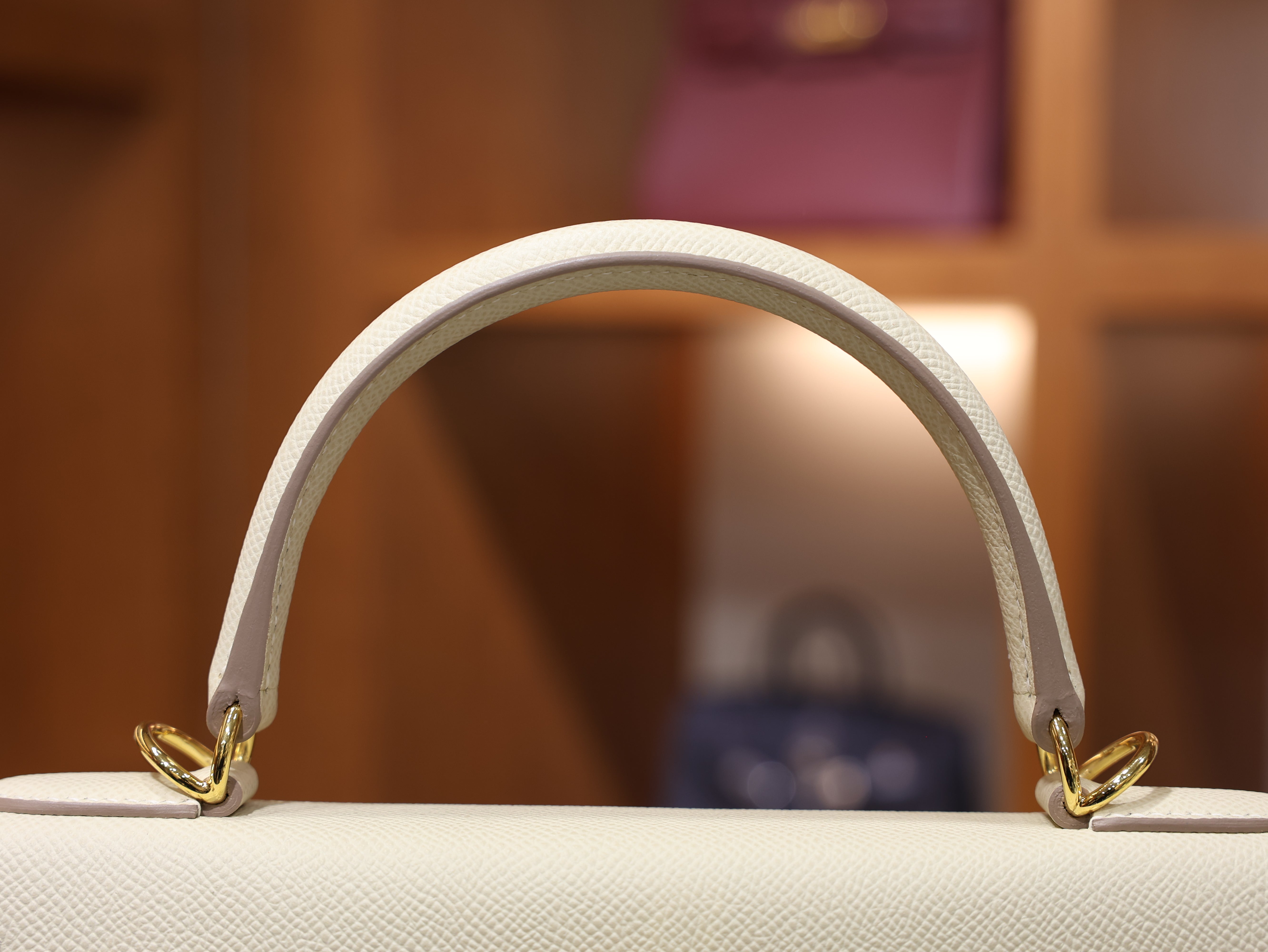 Kelly 28 epsom craie GHW