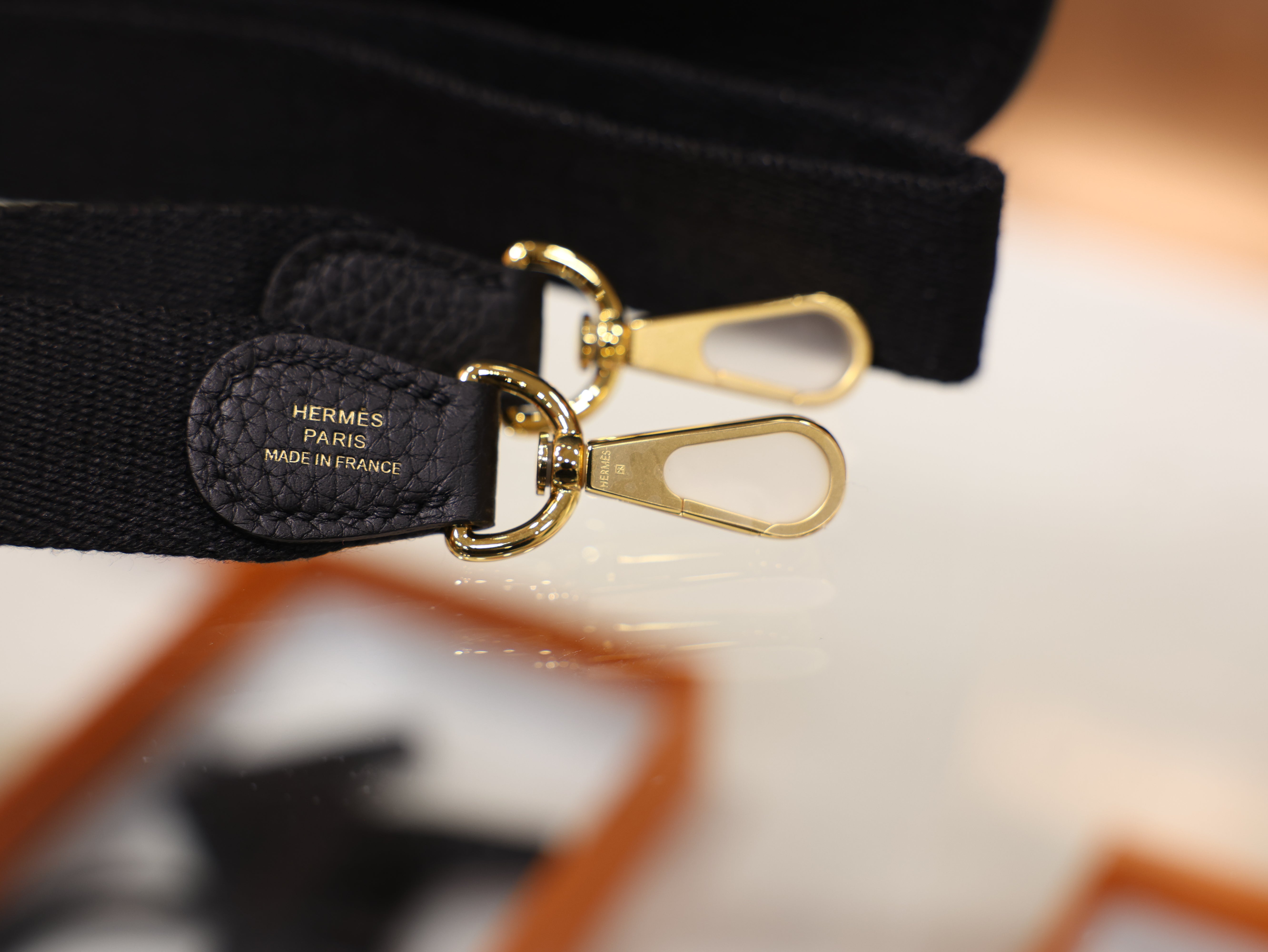 Evelyne mini clemence black GHW