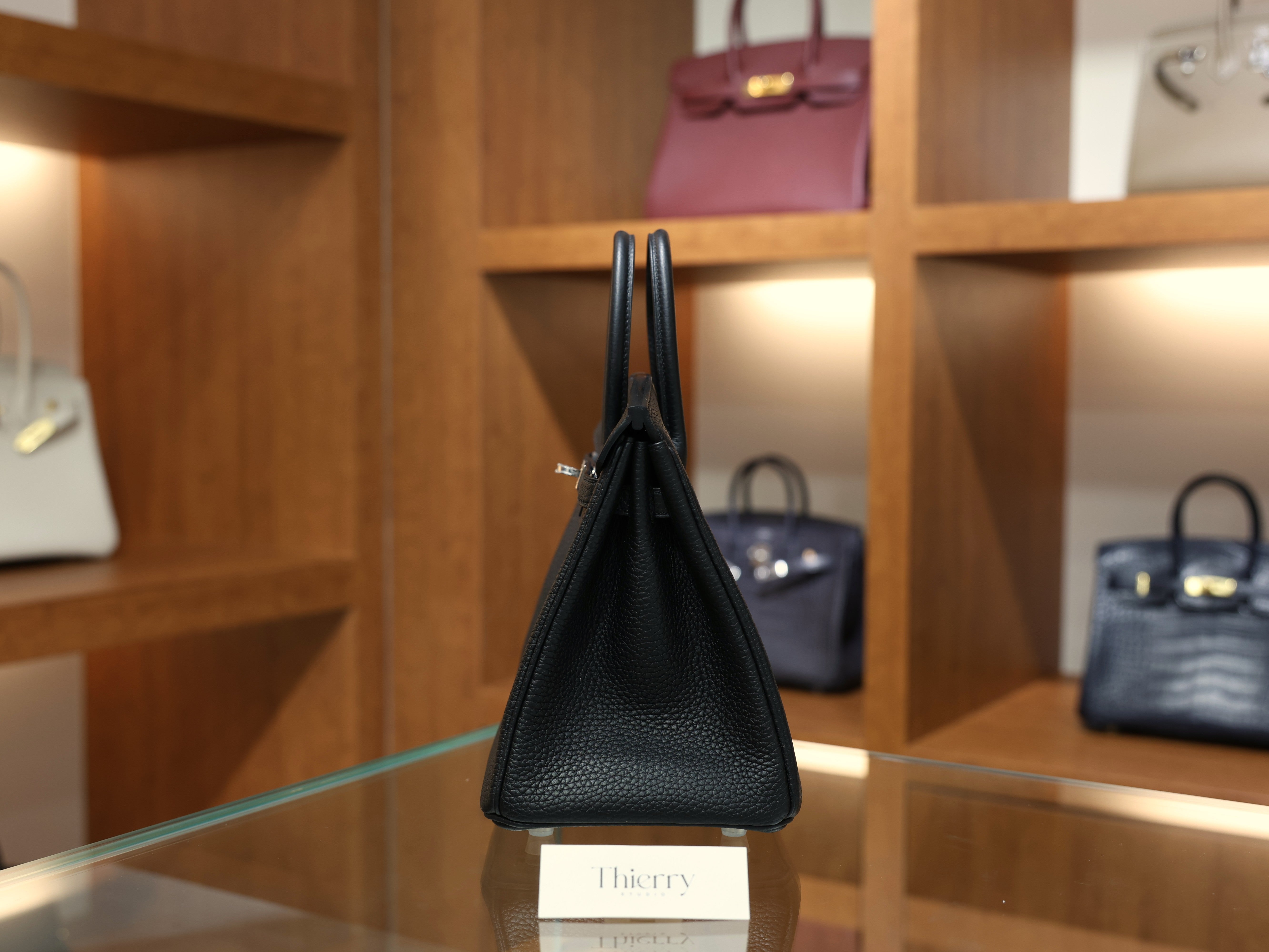 Birkin 25 clemence black PHW