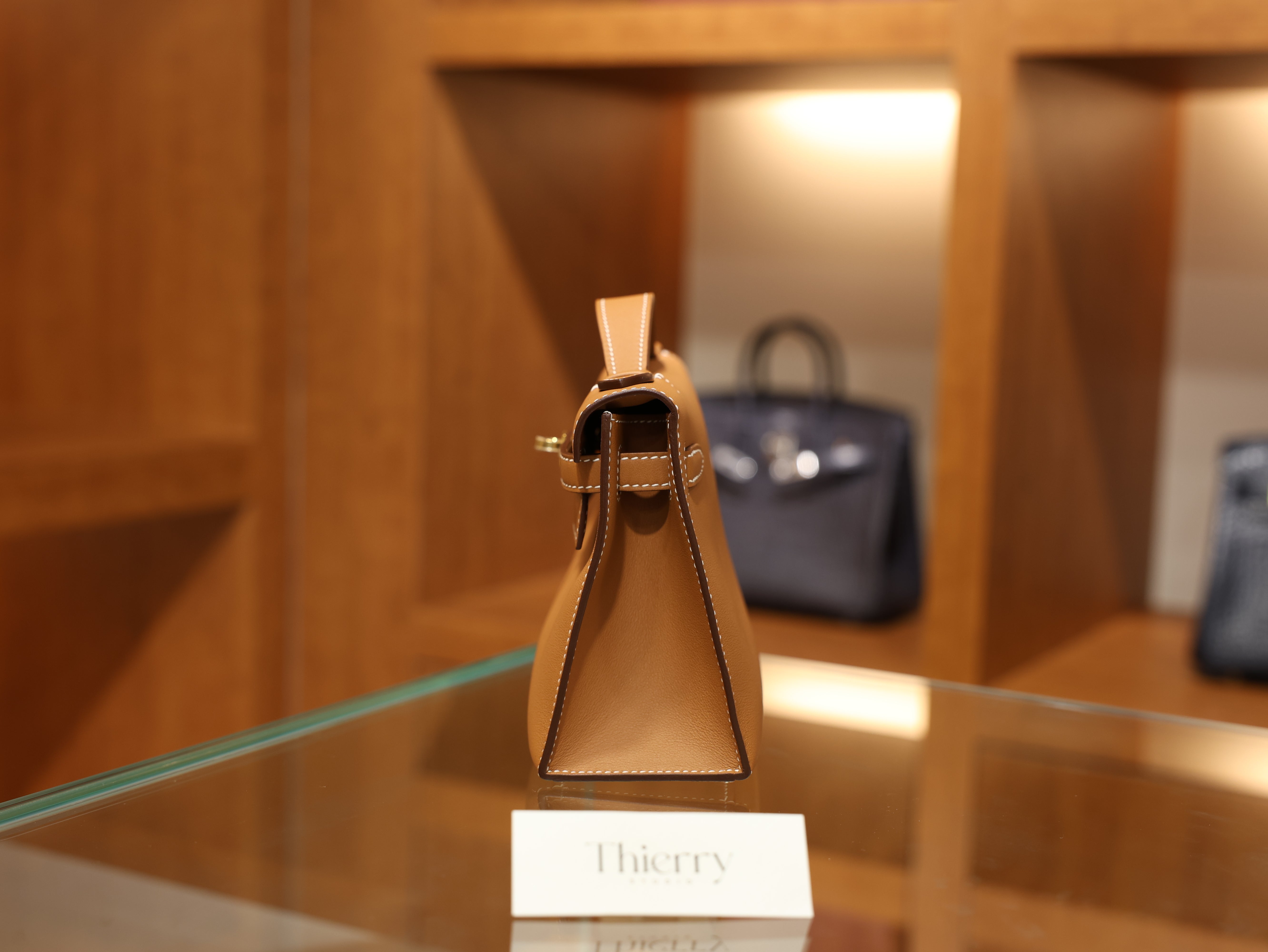 Kelly pochette swift gold GHW