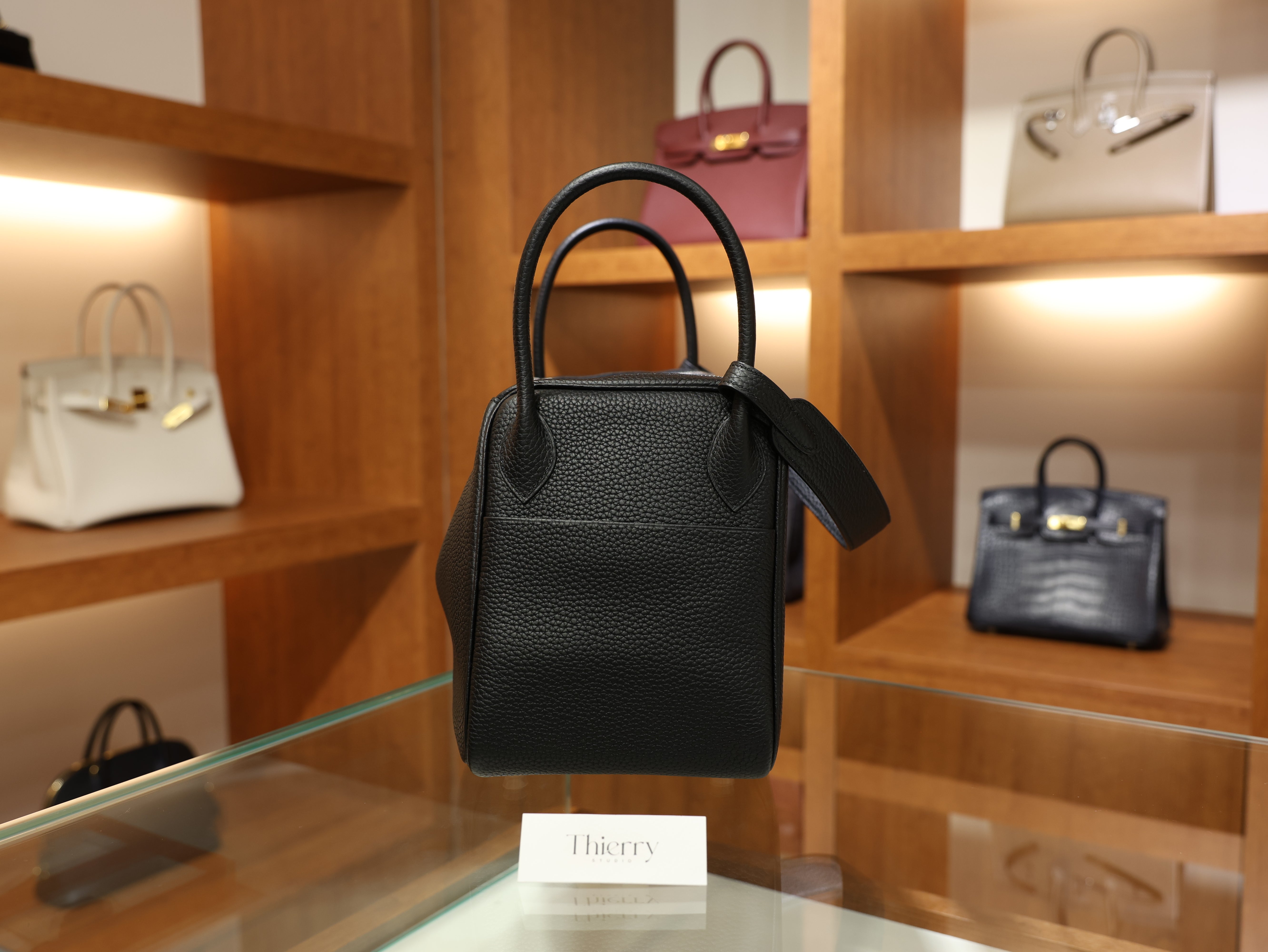 Lindy 30 clemence black PHW