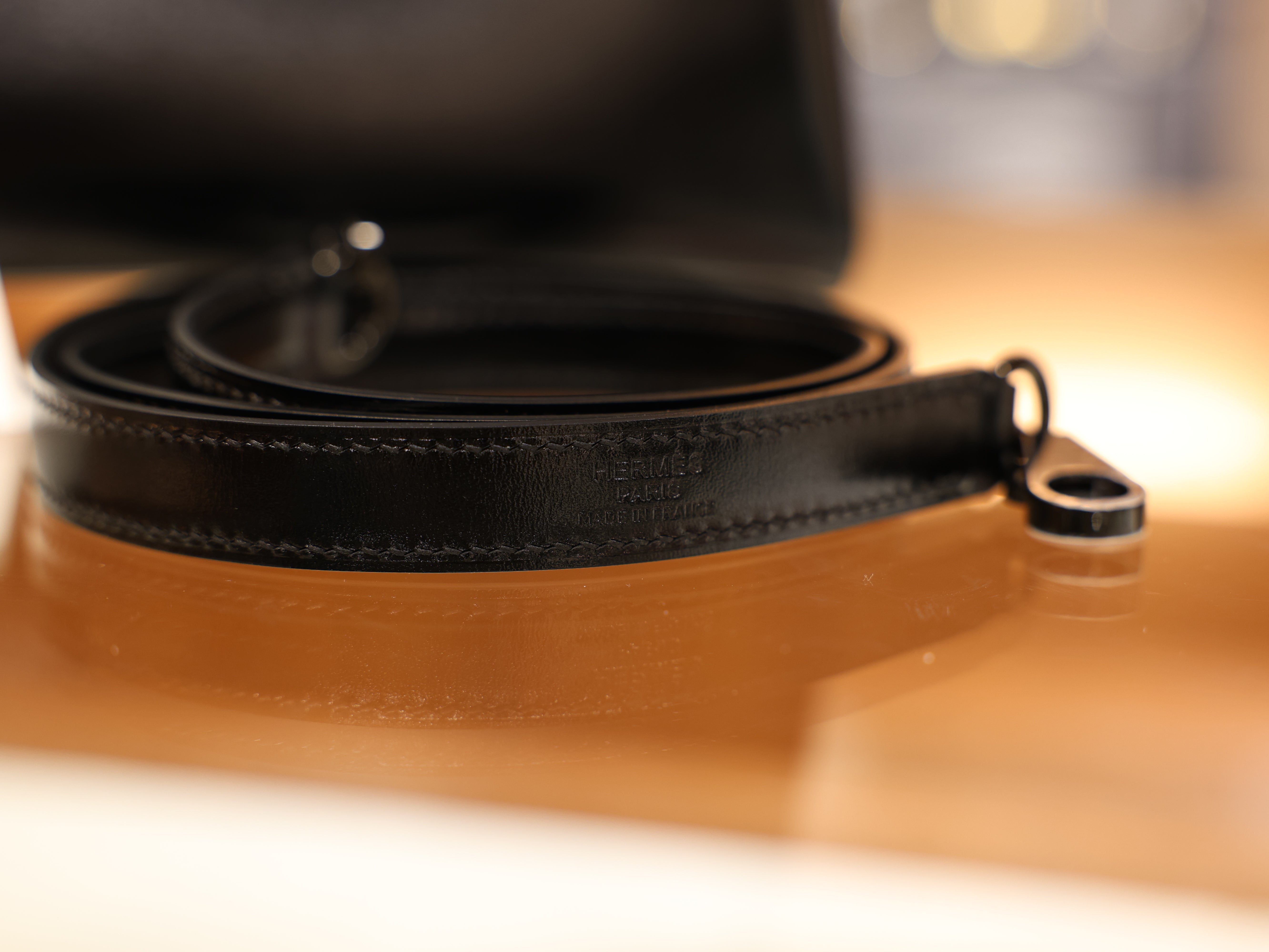 Kelly 28 retourne So black