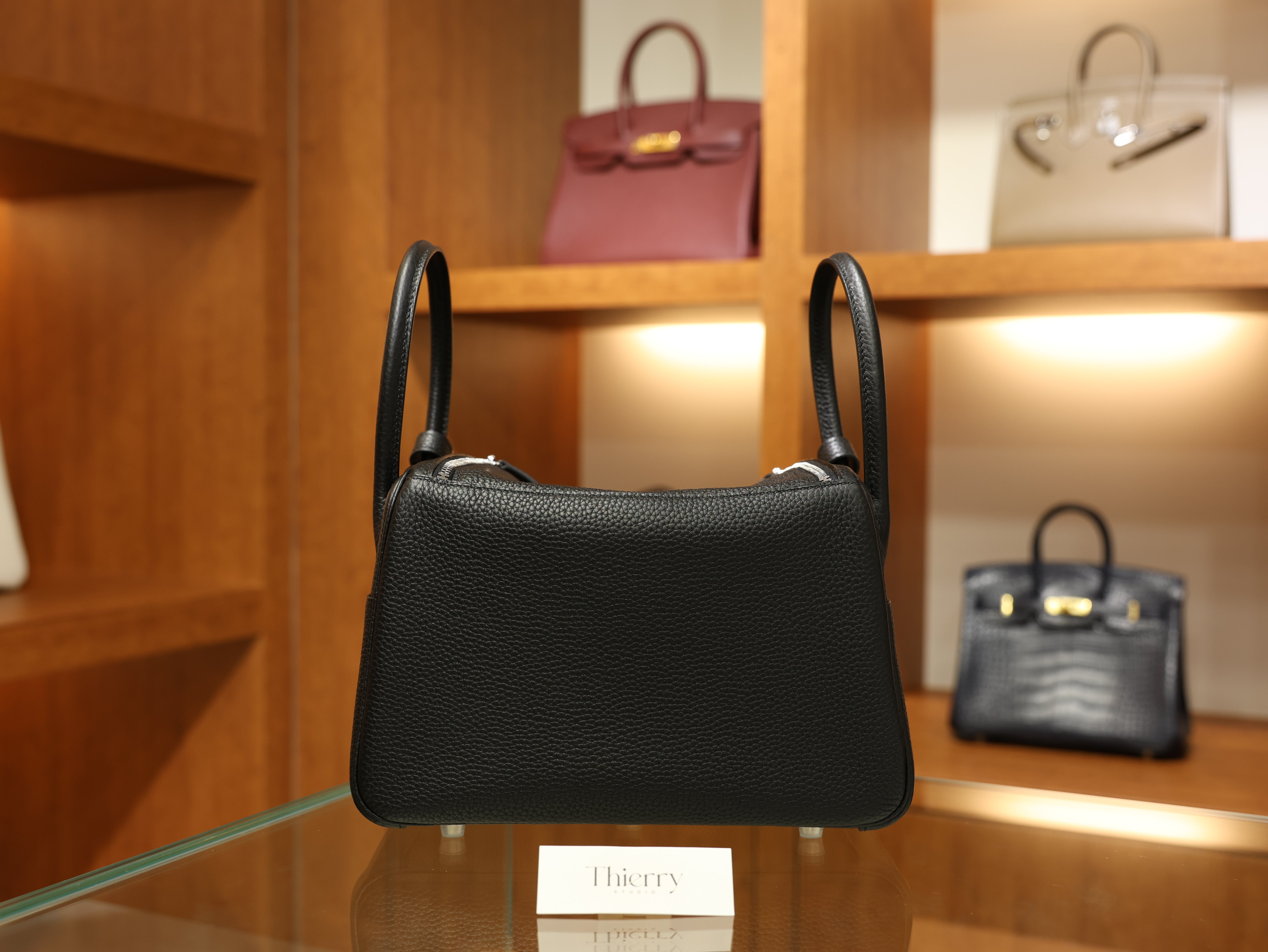 Lindy 26 clemence black PHW