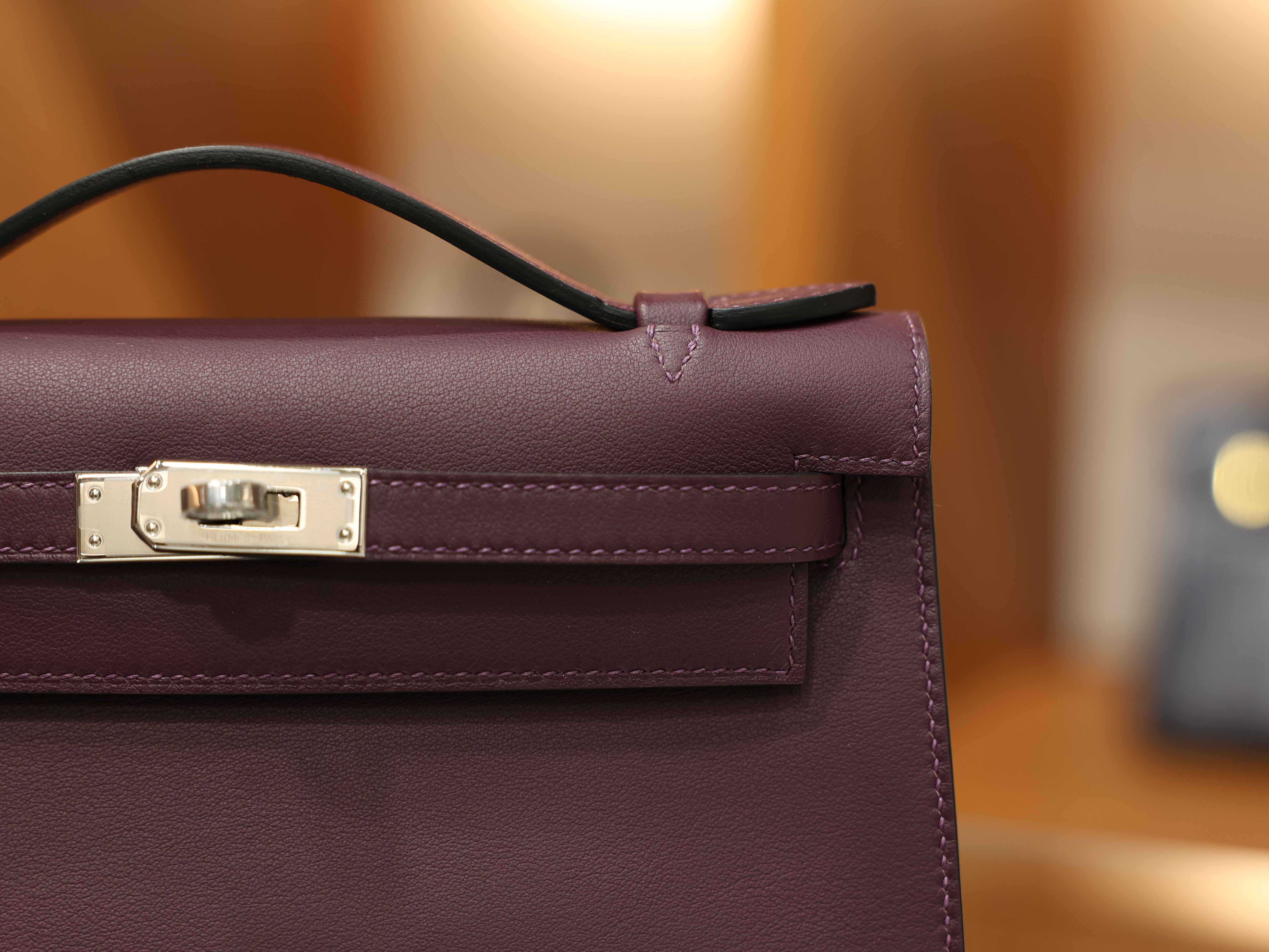 Kelly pochette swift casis PHW