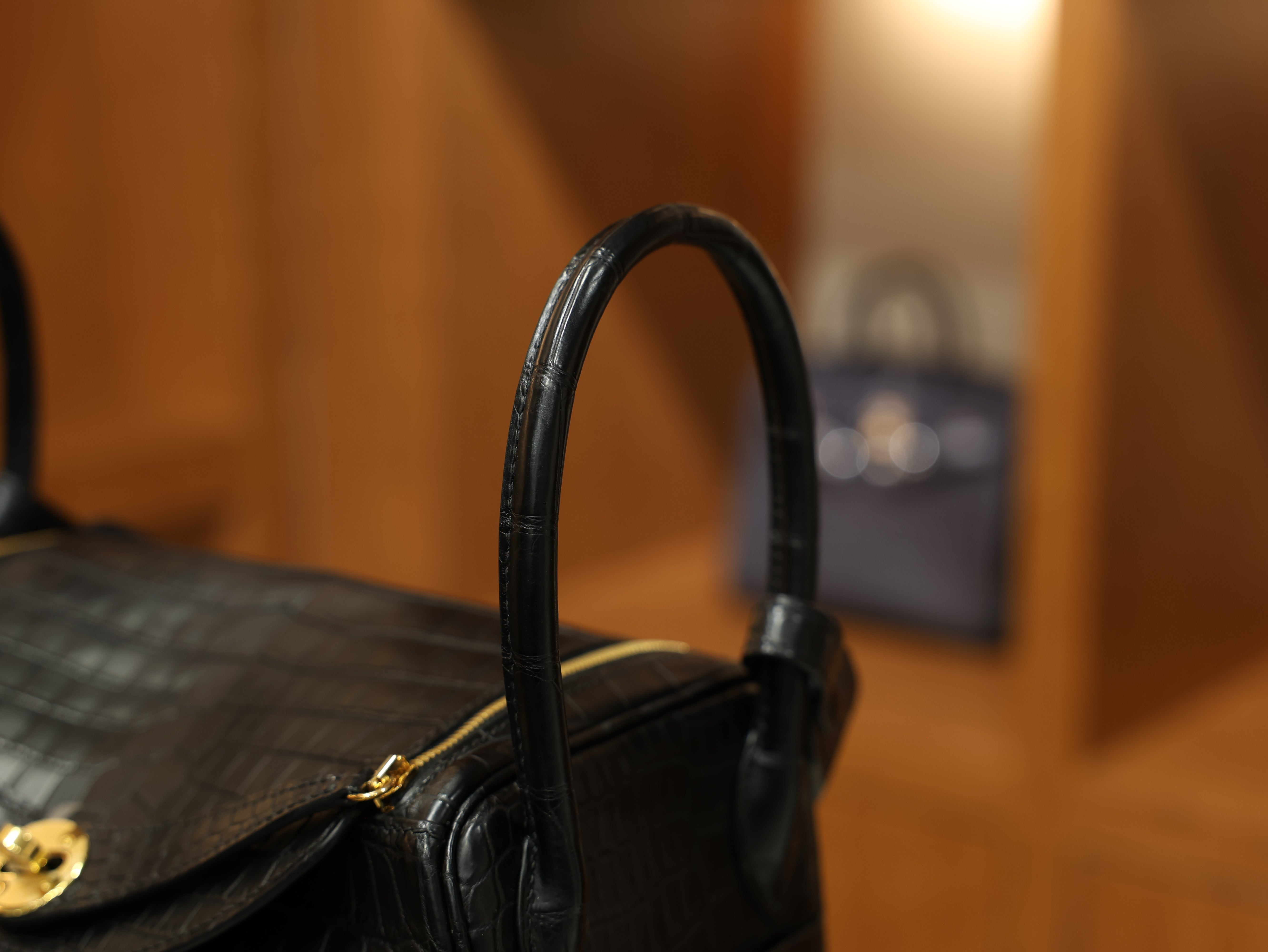 Lindy 26 matt niloticus black GHW