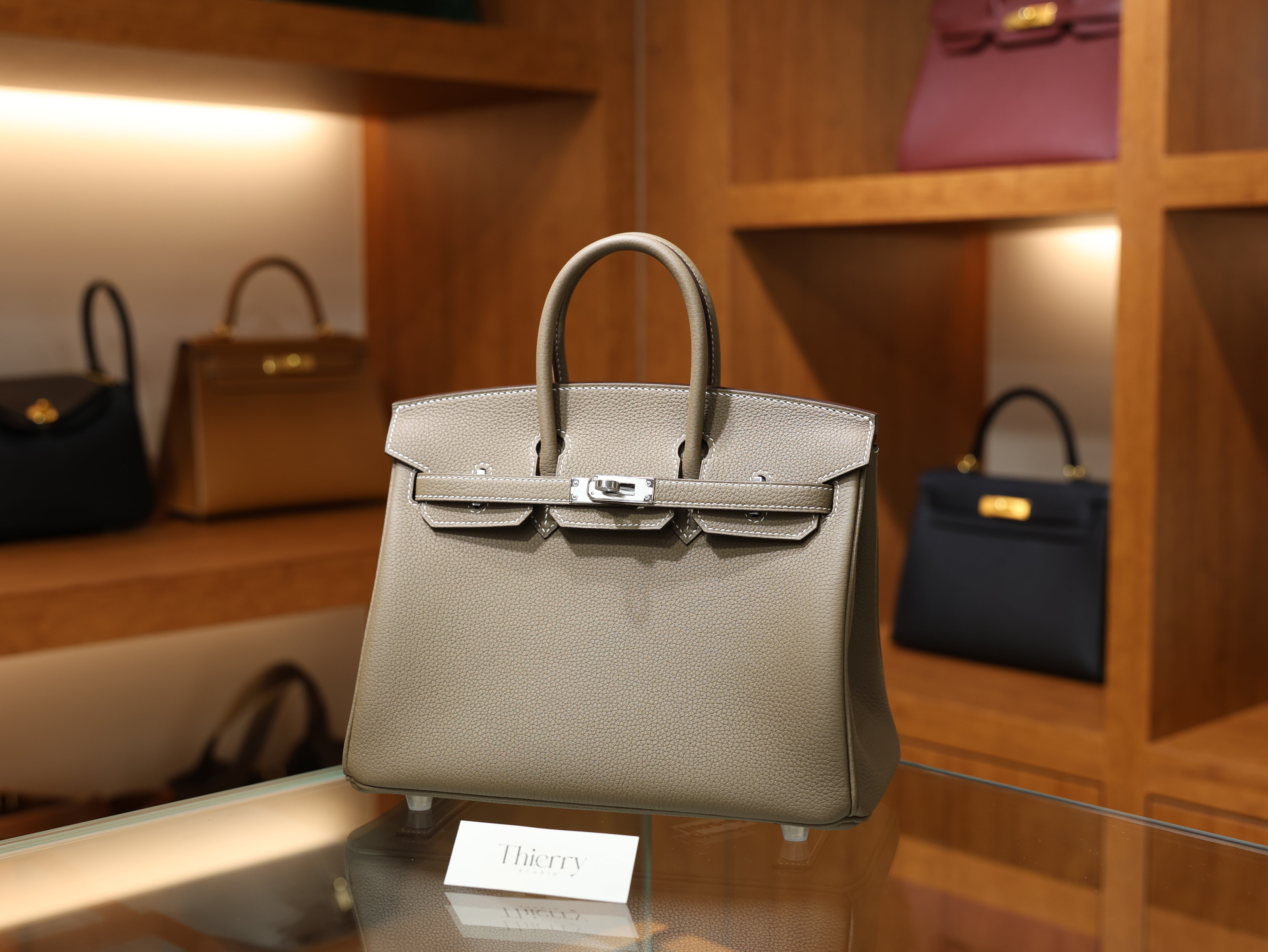Birkin 25 togo etoupe PHW