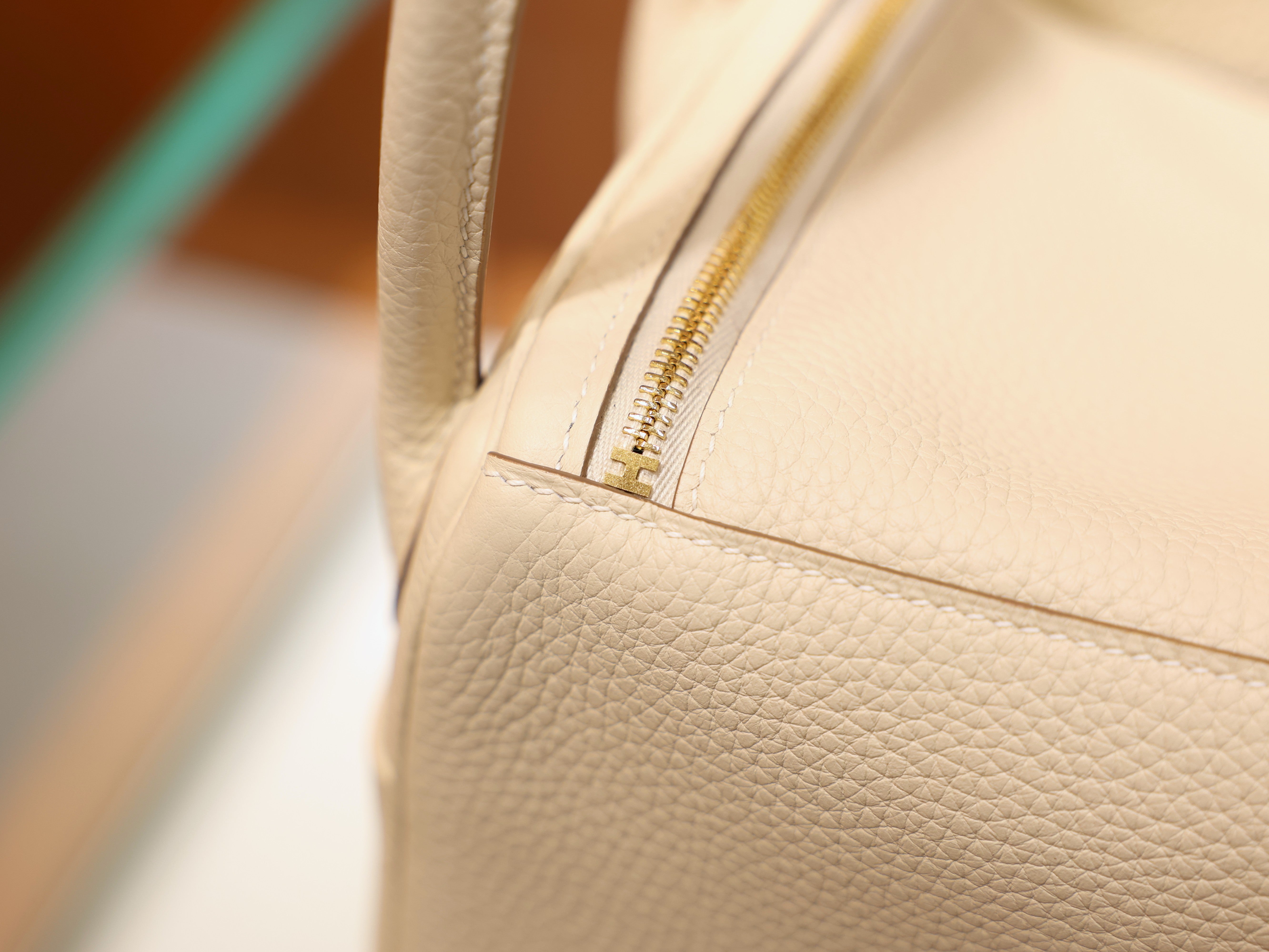 Lindy 26 clemence craie GHW