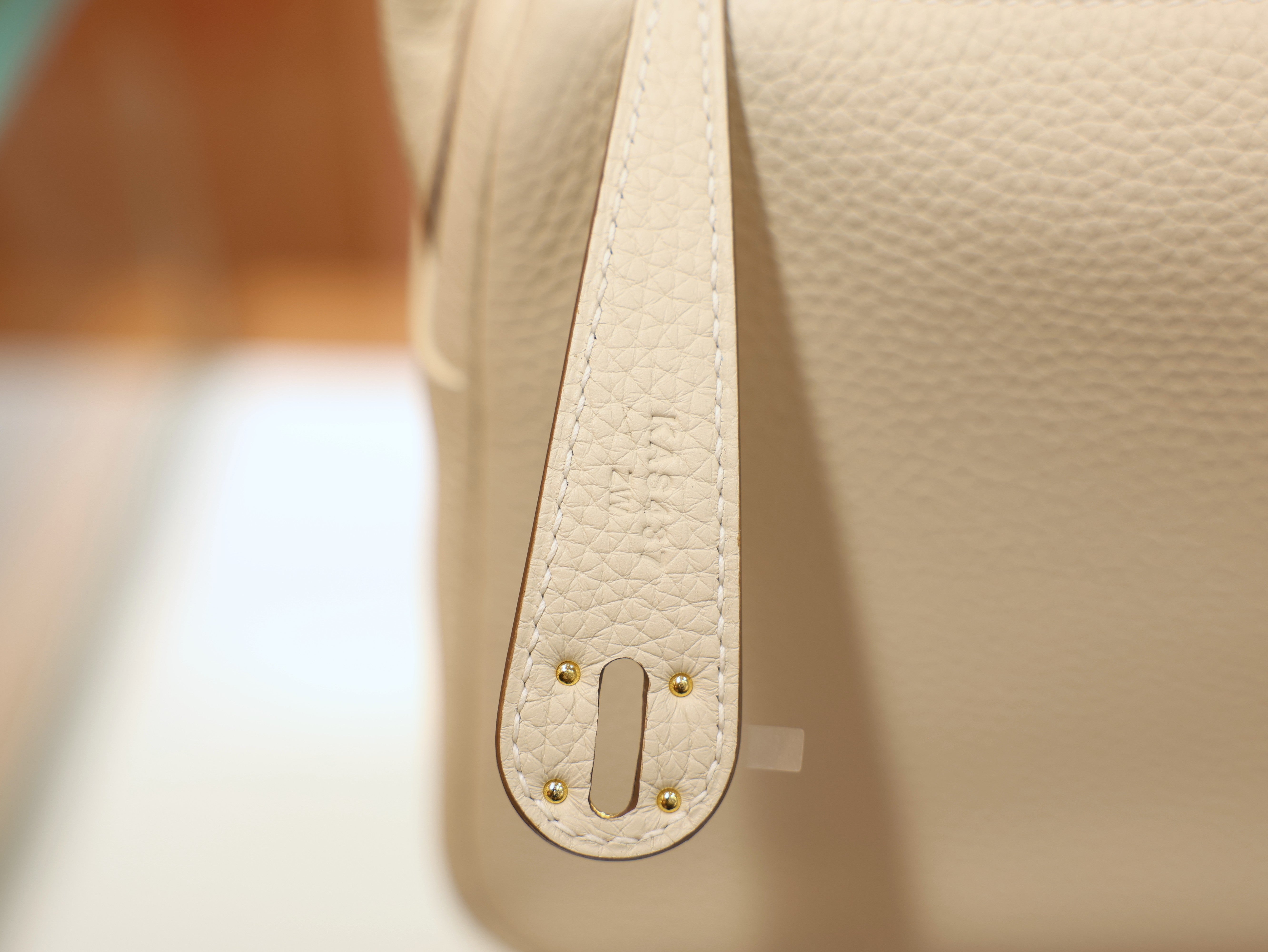 Lindy 26 clemence craie GHW