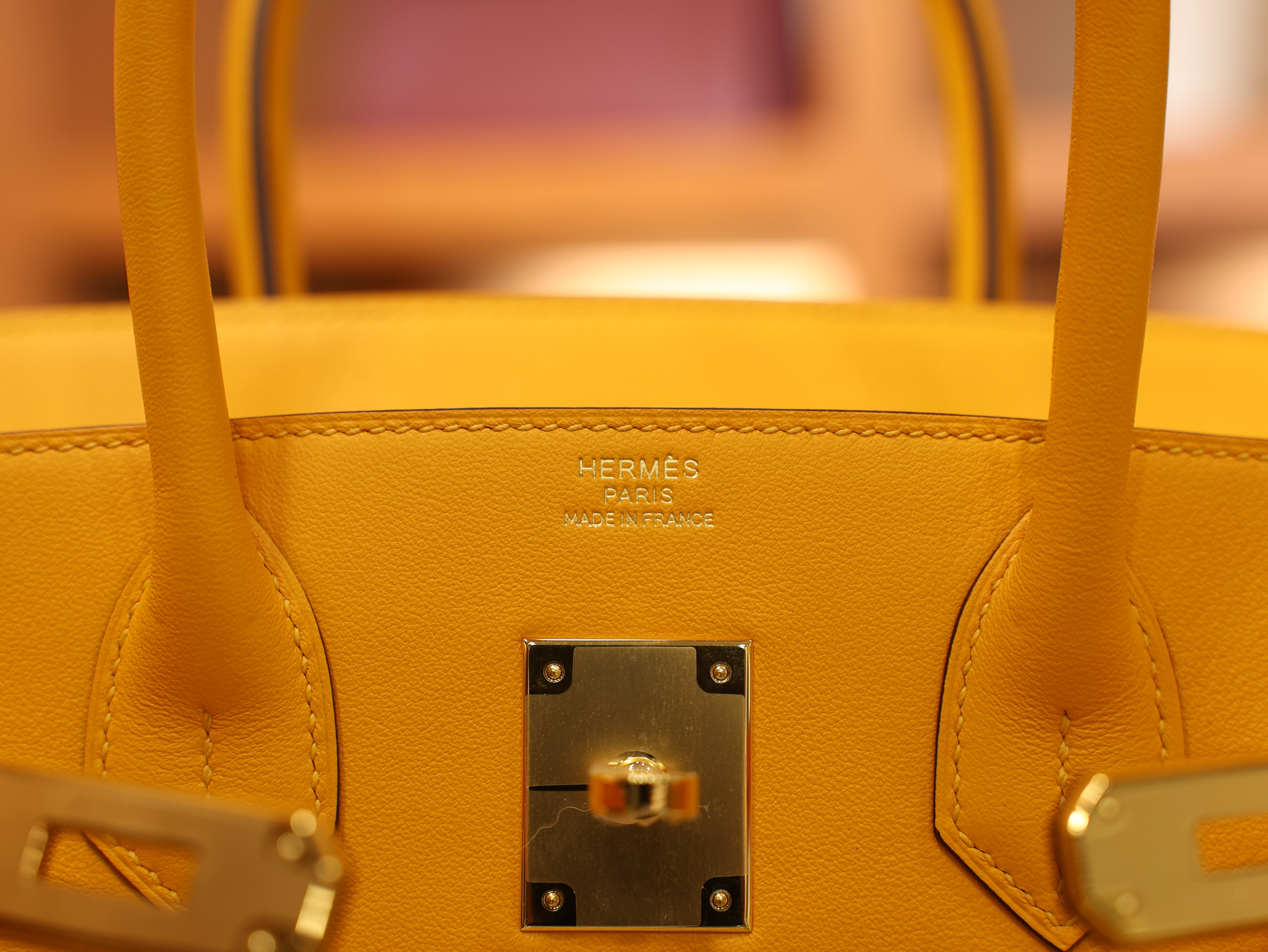 Birkin 30 swift jaun dor GHW