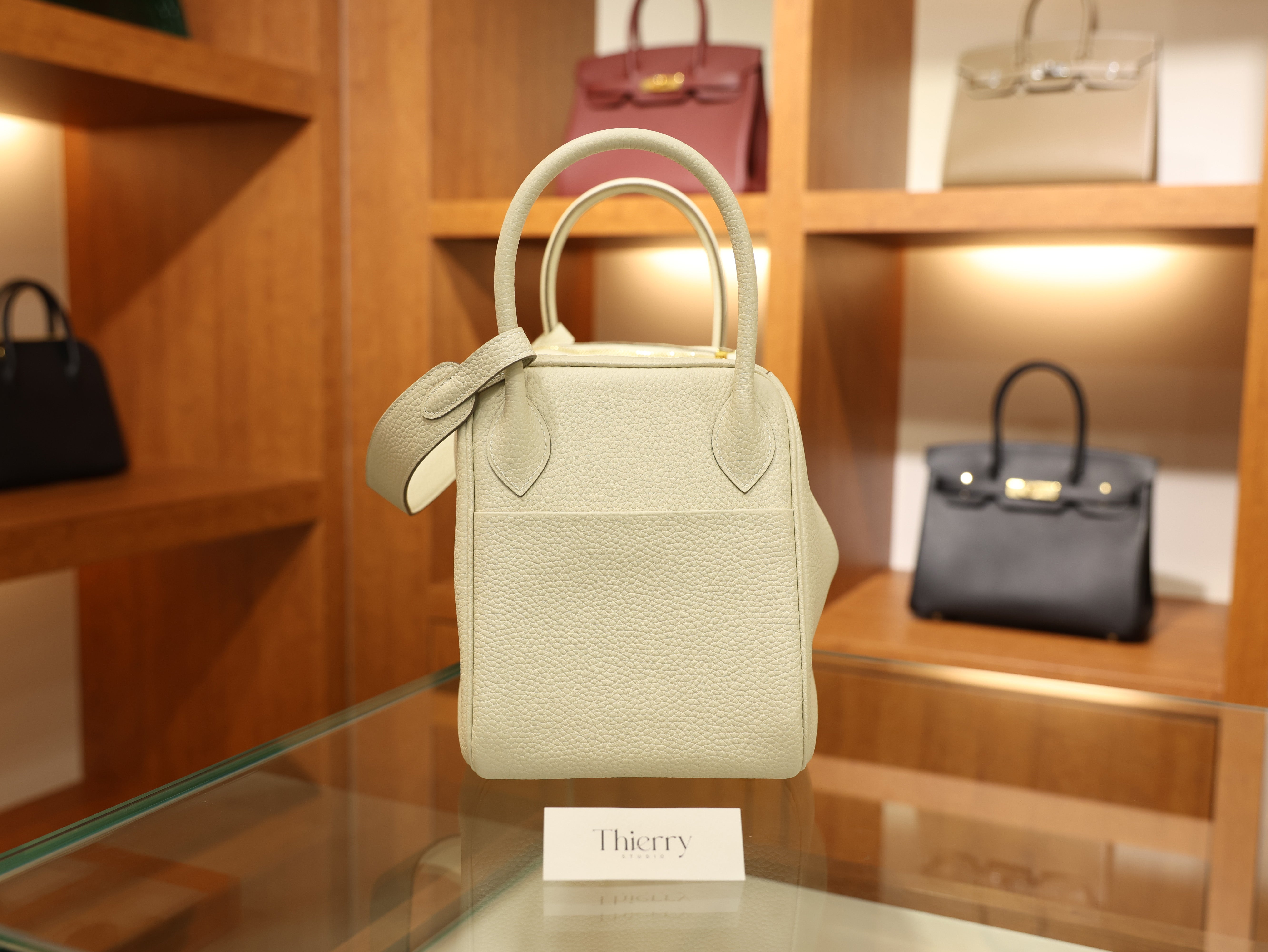 Lindy 30 clemence craie GHW