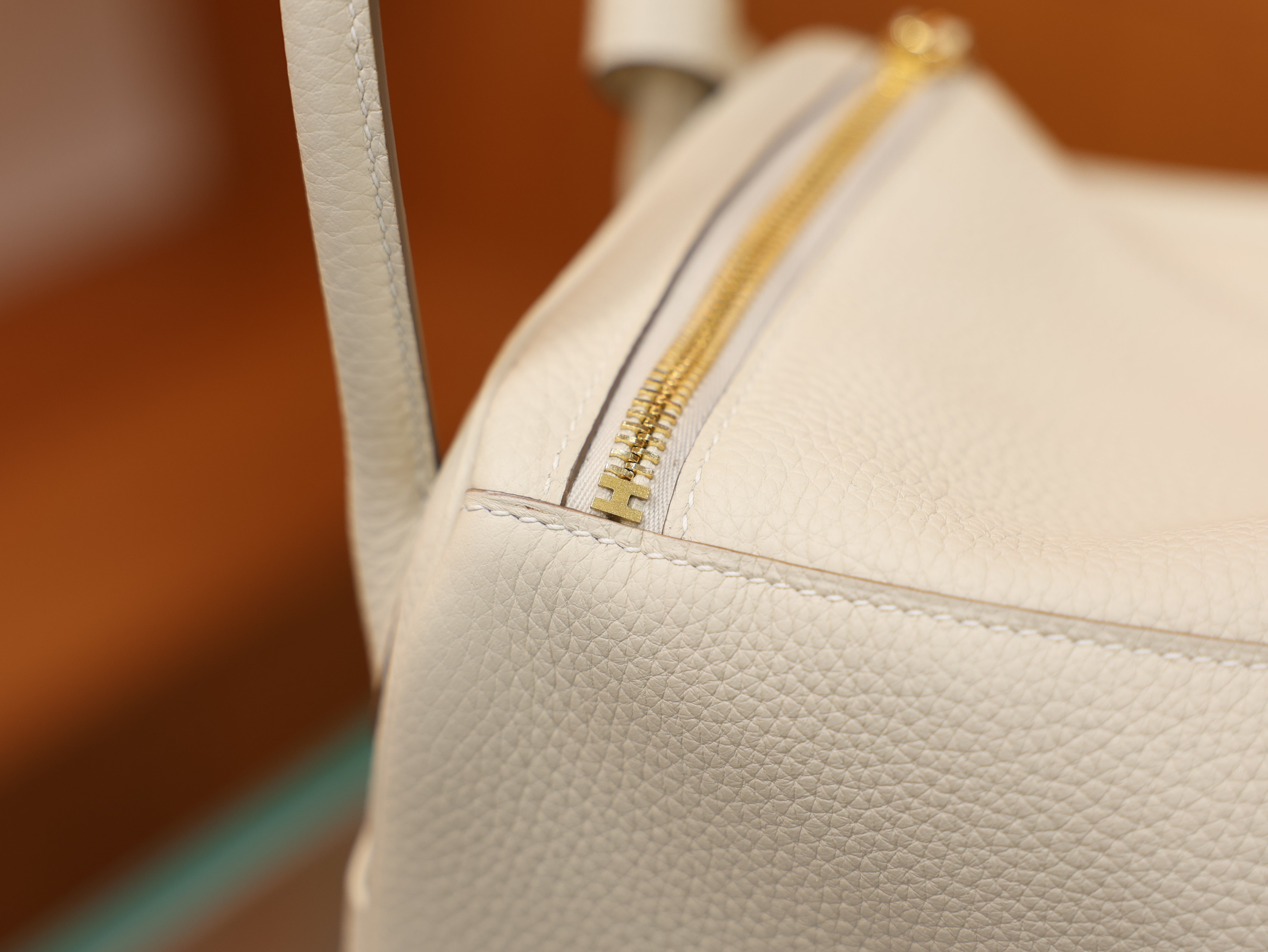 Lindy 30 clemence craie GHW