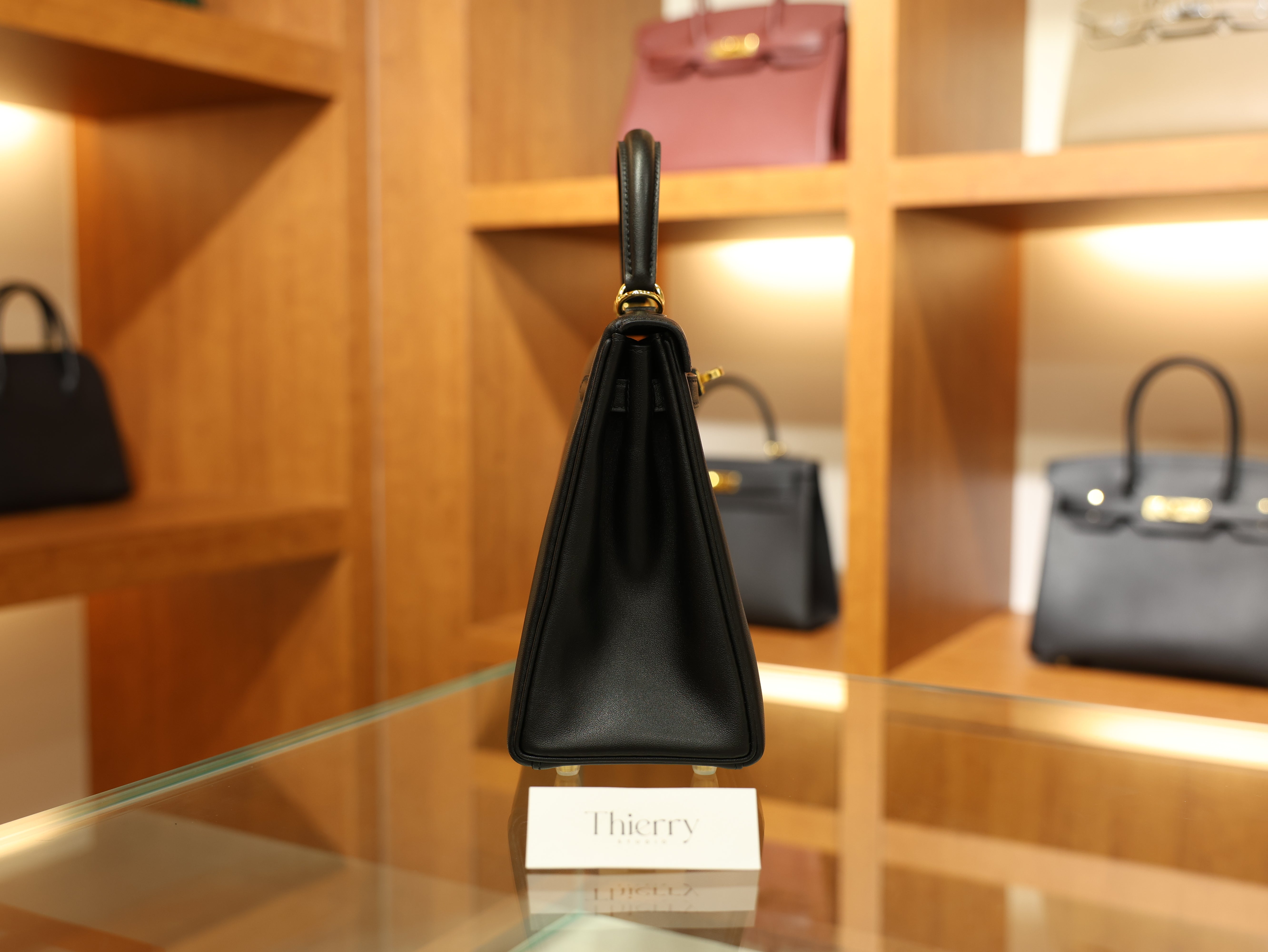 Kelly 25 swift black GHW